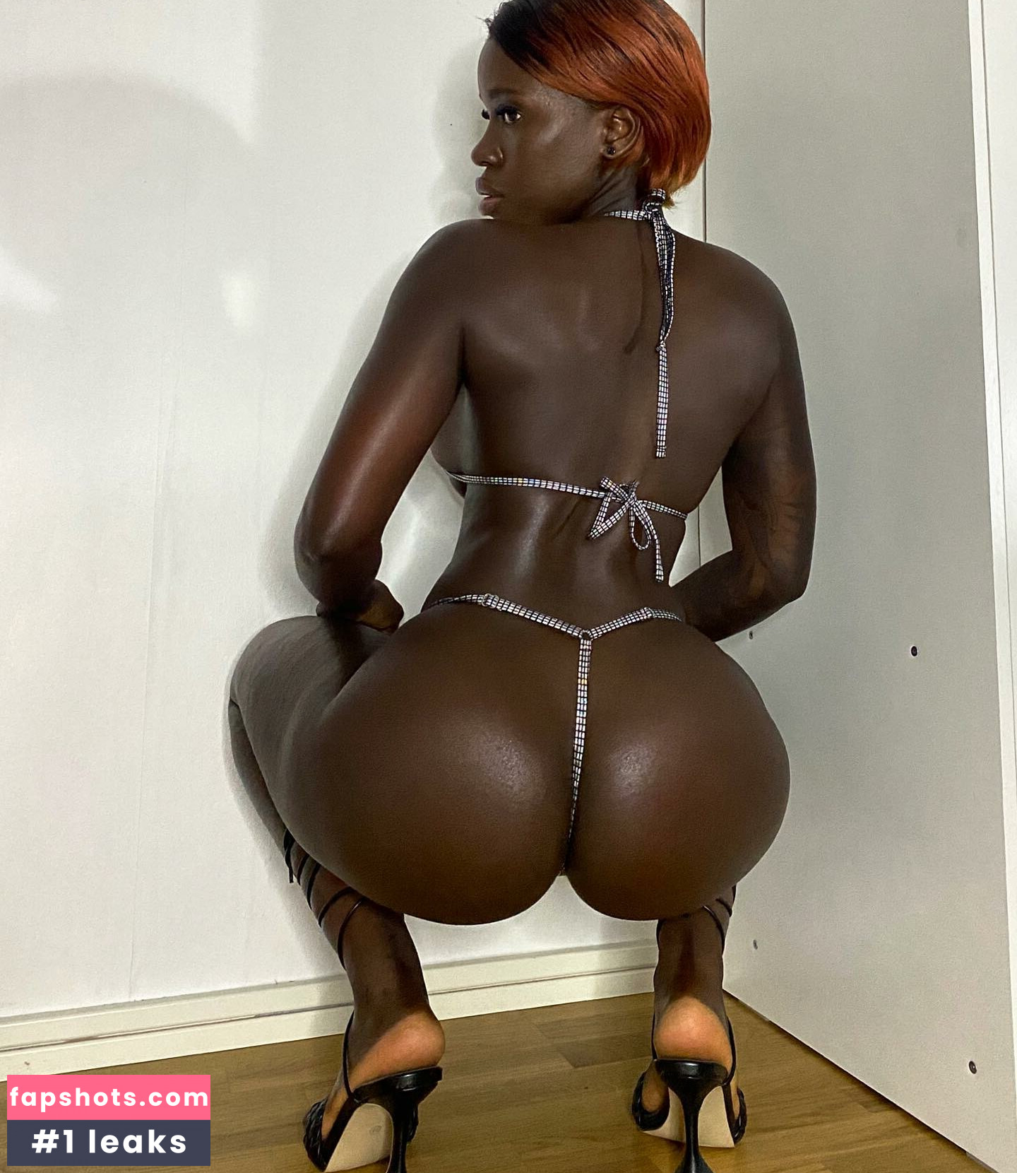 Tucha.sambu gallery photo #8