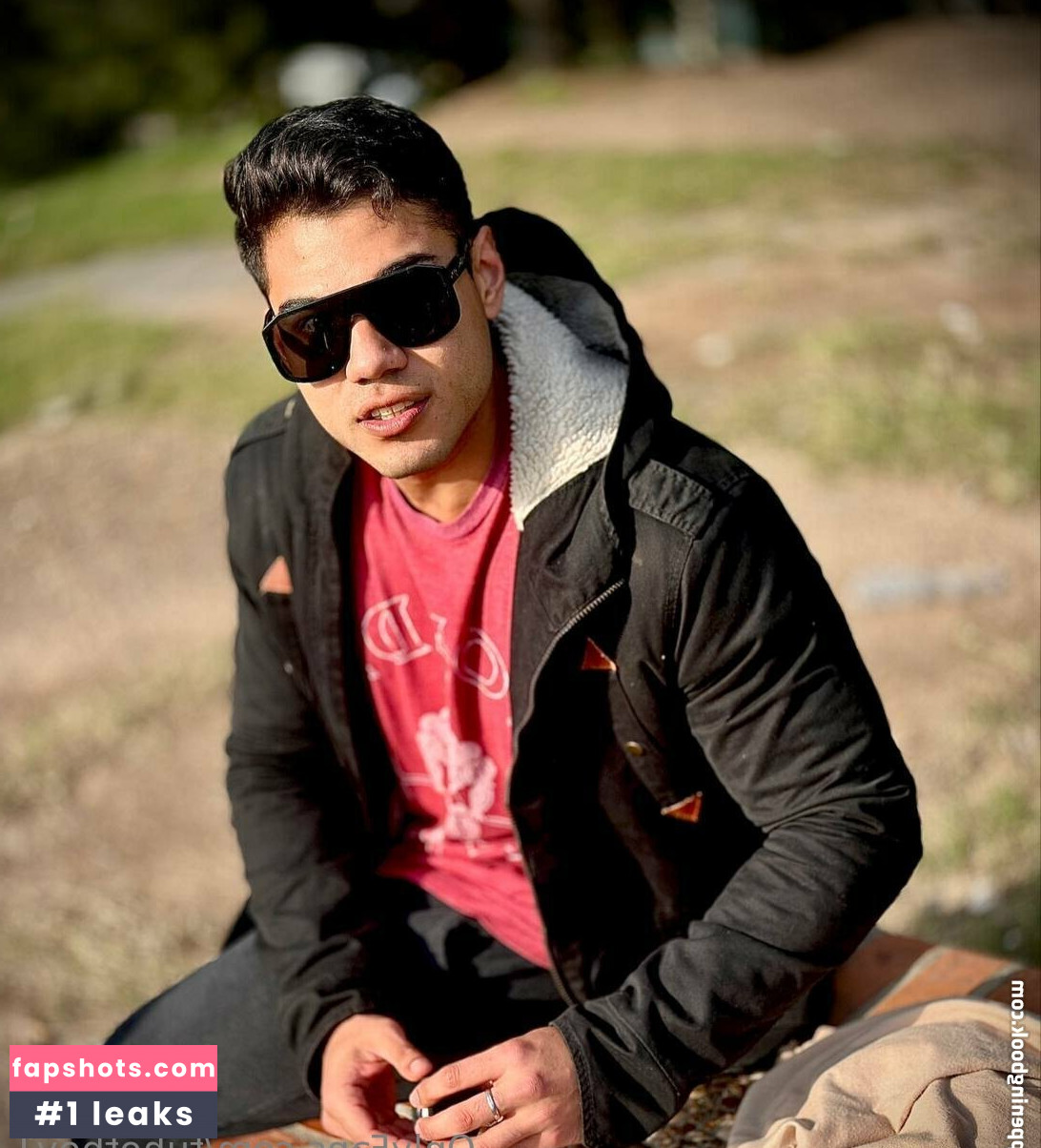 tuhotboy1 Nahé úniky fotek pouze od fanoušků #12 - Fapshots