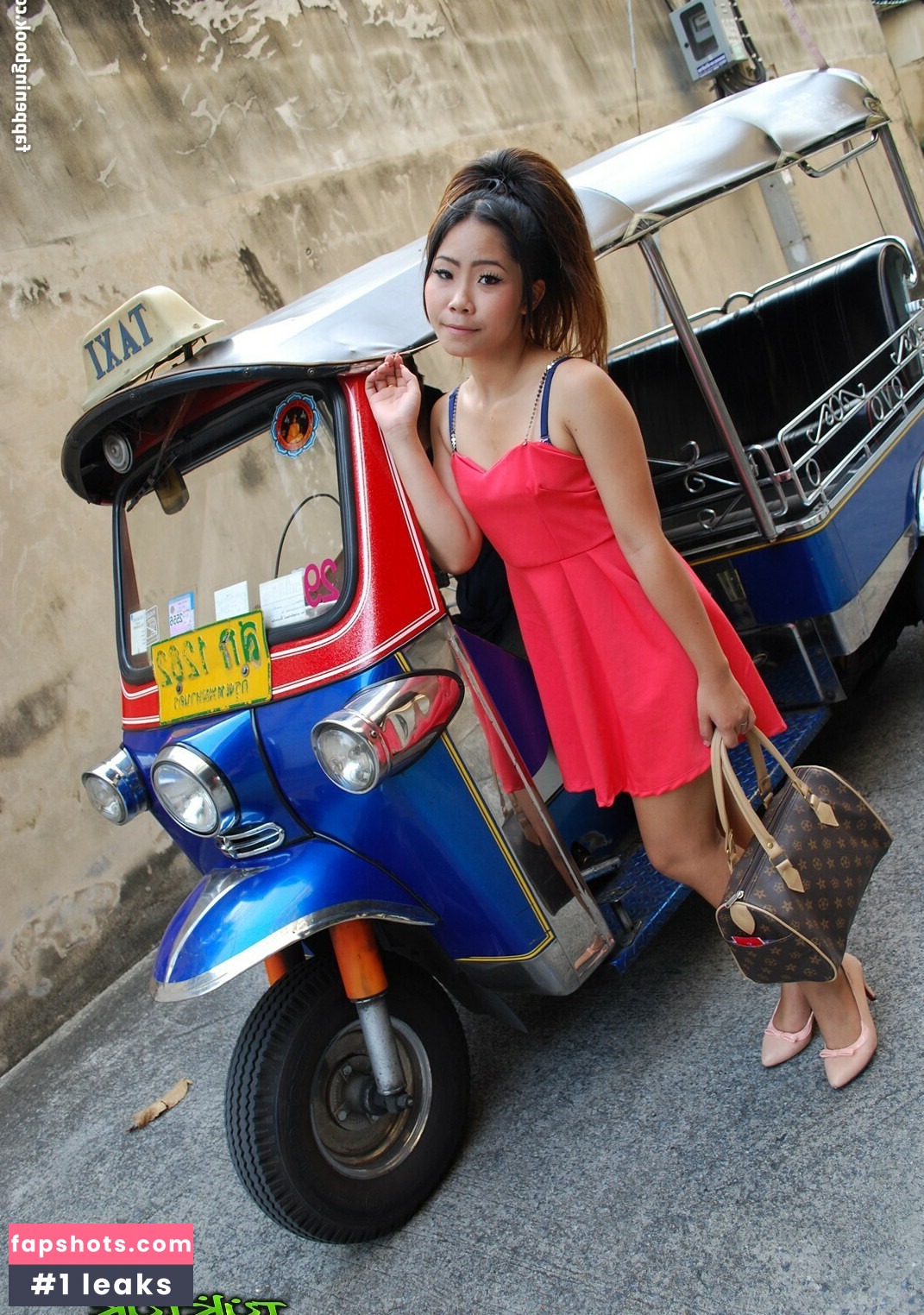 TukTuk Patrol Nude Leaks OnlyFans Photos #17 - LeakJerk