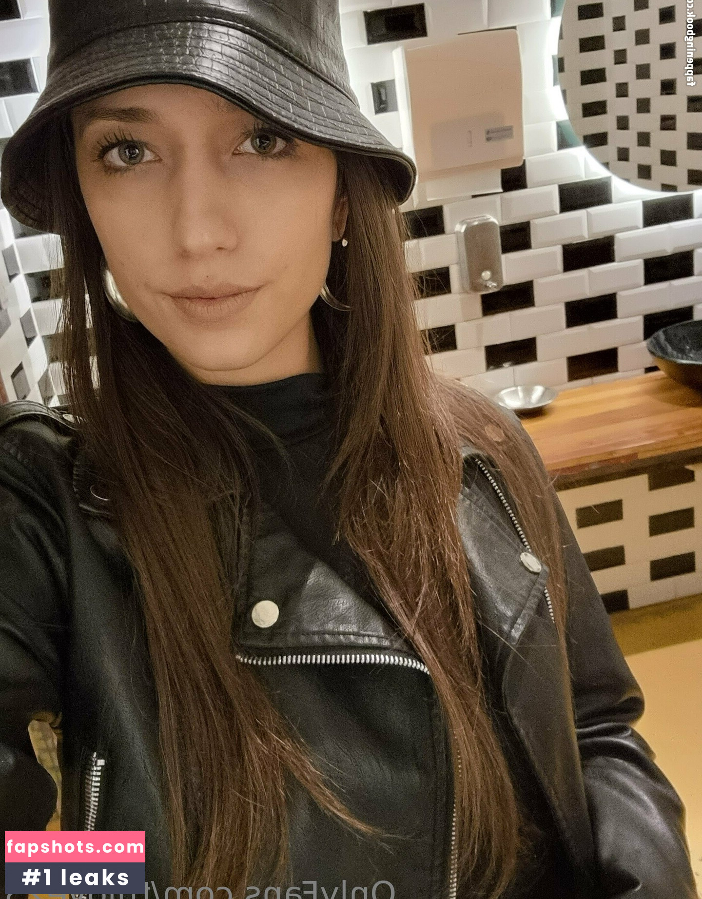 tulove23 gallery photo #2