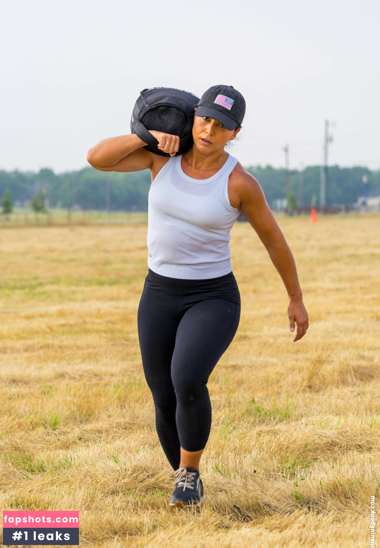 Tulsi Gabbard gallery photo #9