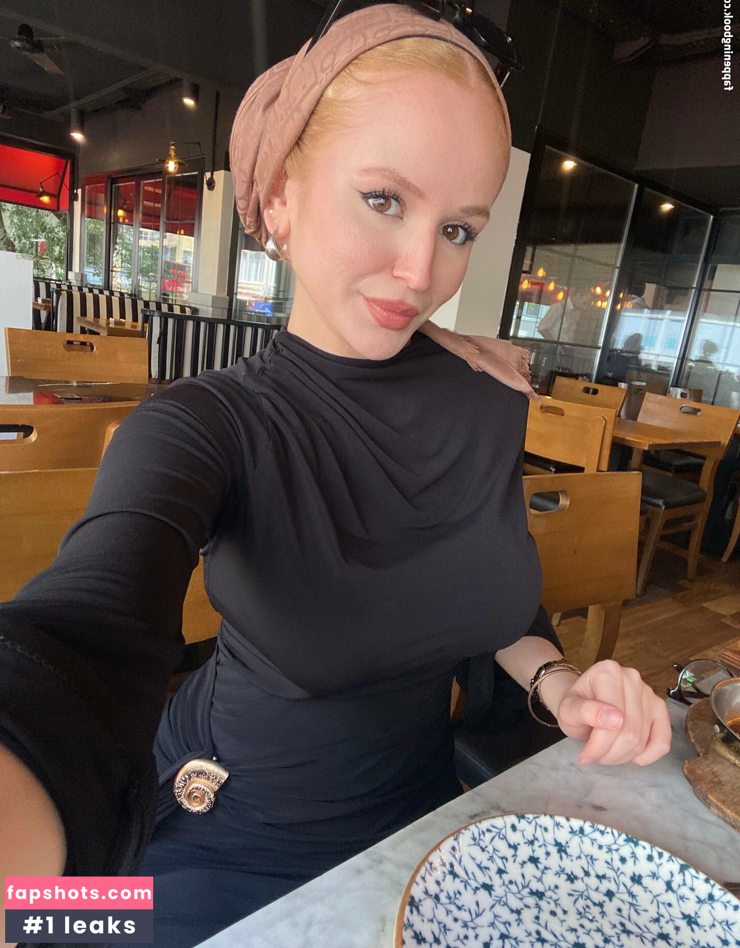 Turkish Girls gallery photo #105