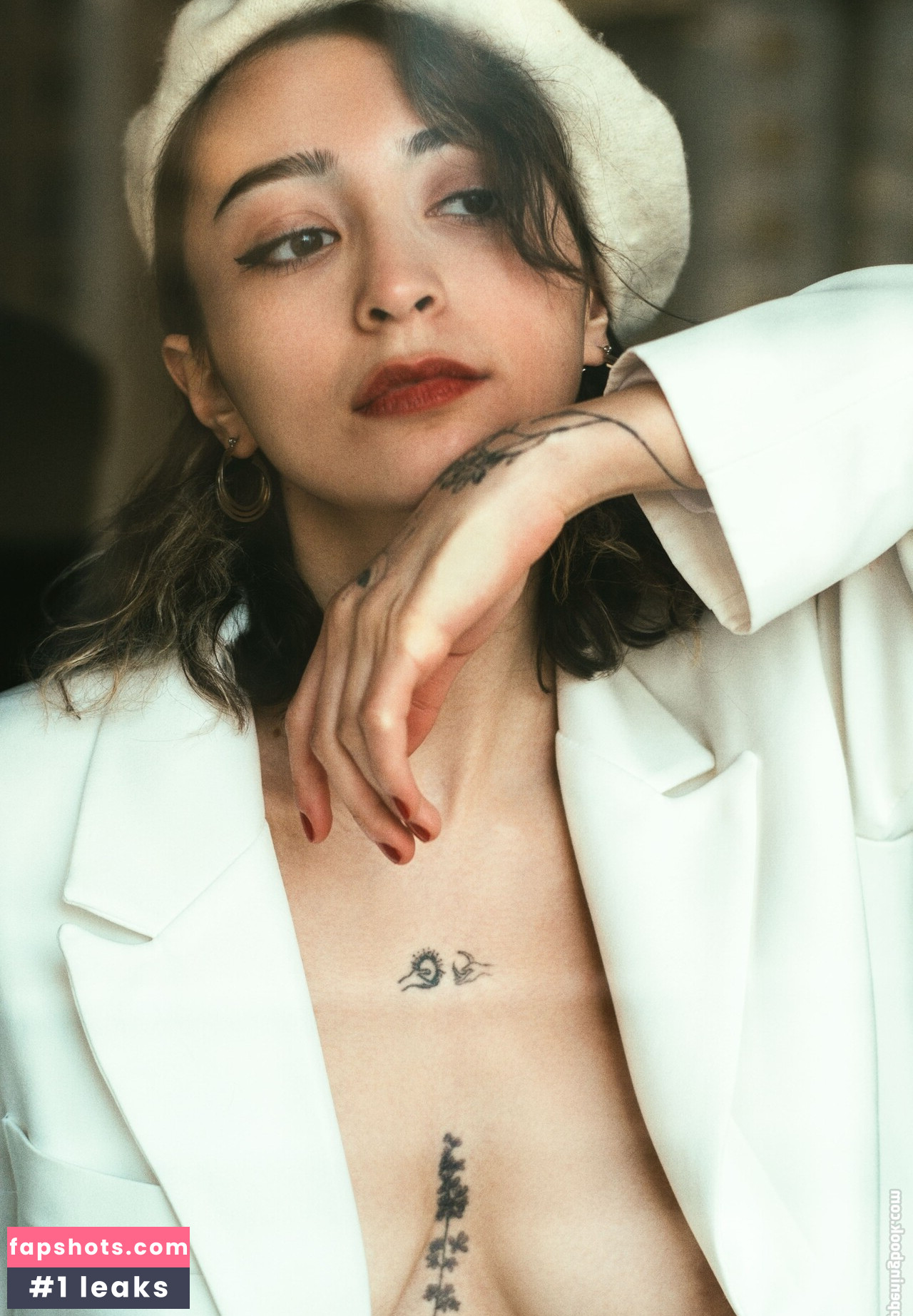 Turkish Girls nude babe gallery