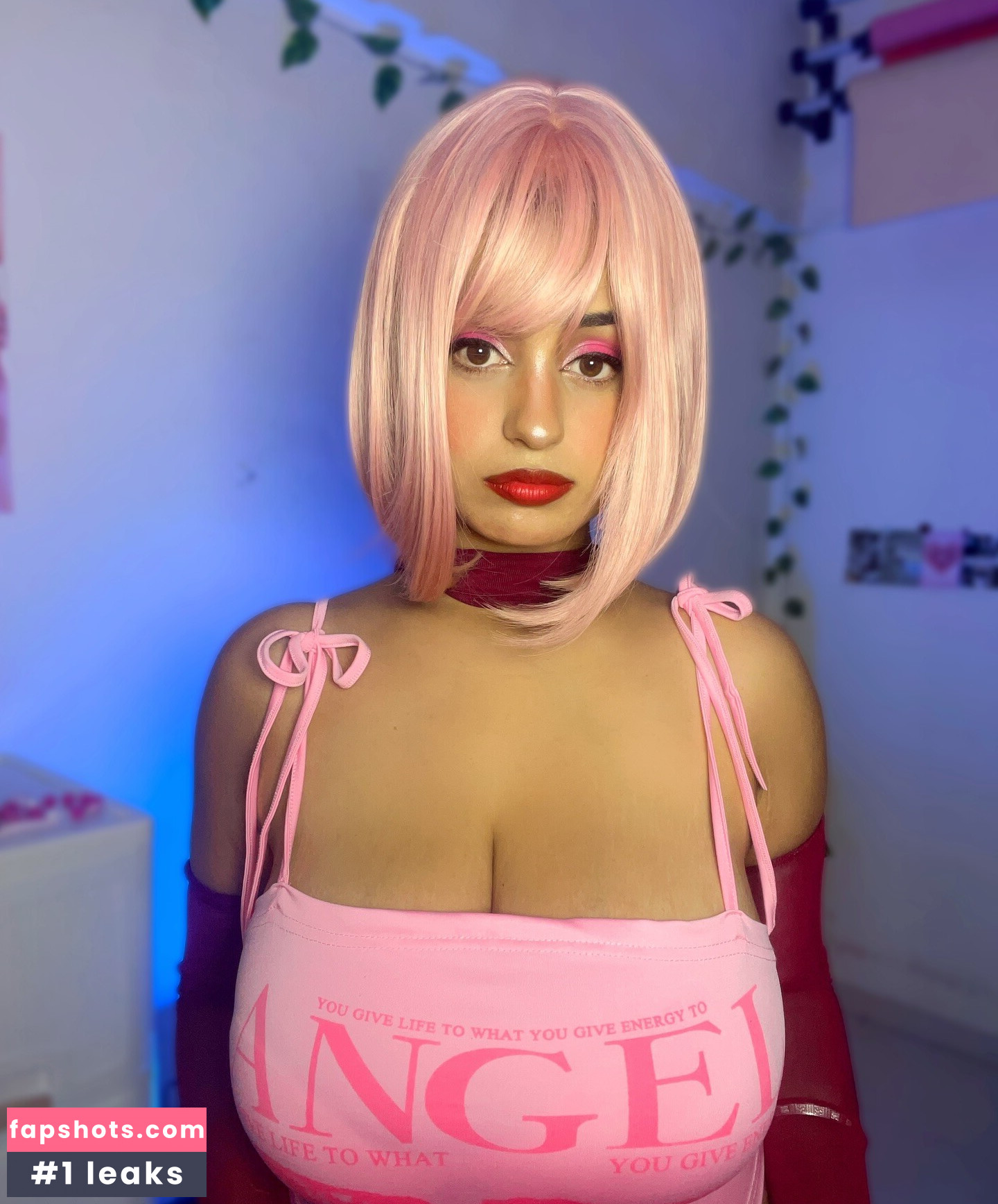 Tushikha Goswami gallery photo #12