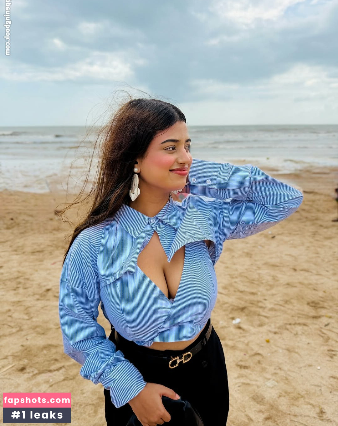 Tushikha Goswami gallery photo #4