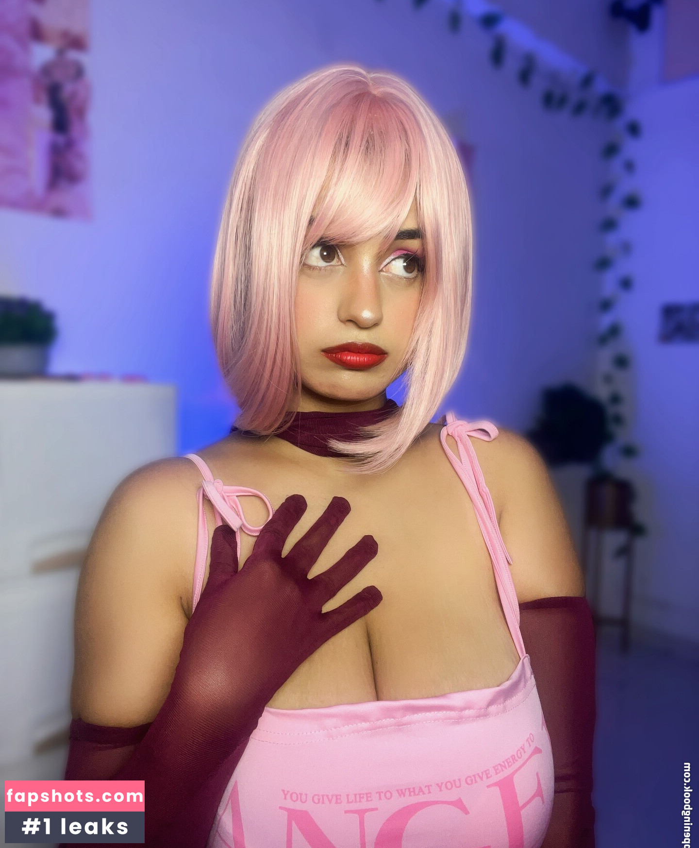 Tushikha Goswami gallery photo #8