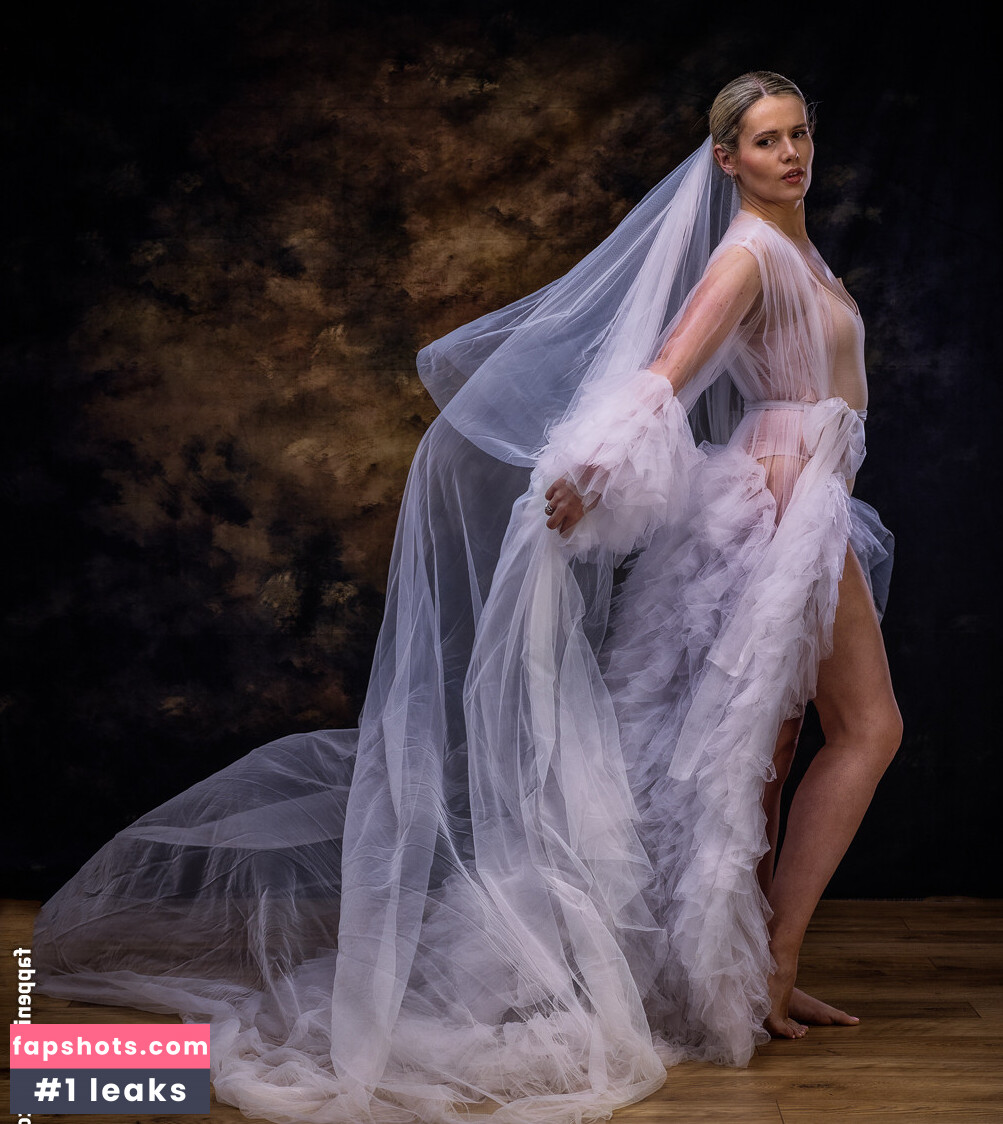 TV Shopping Presenters gallery photo #29