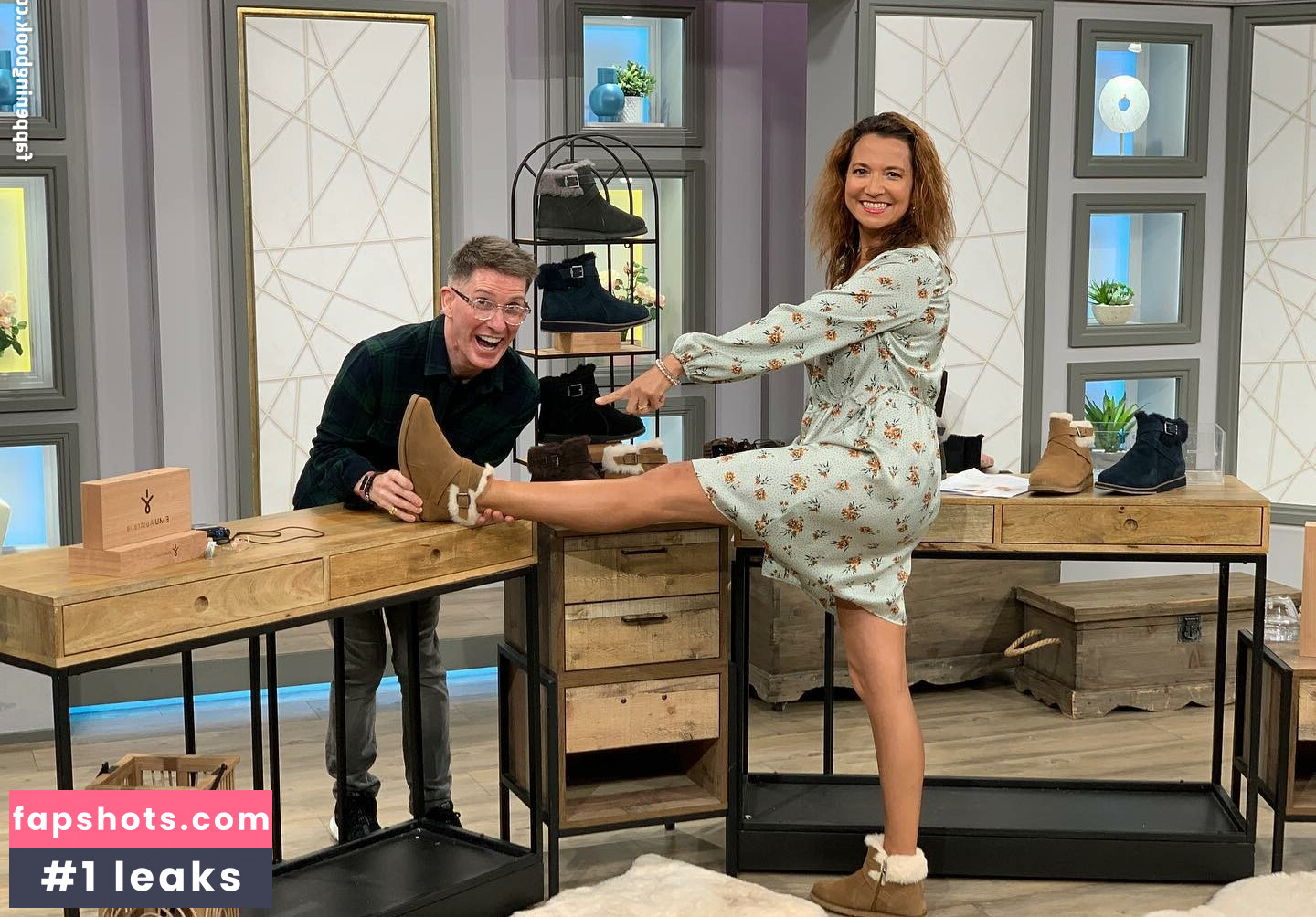 TV Shopping Presenters gallery photo #43