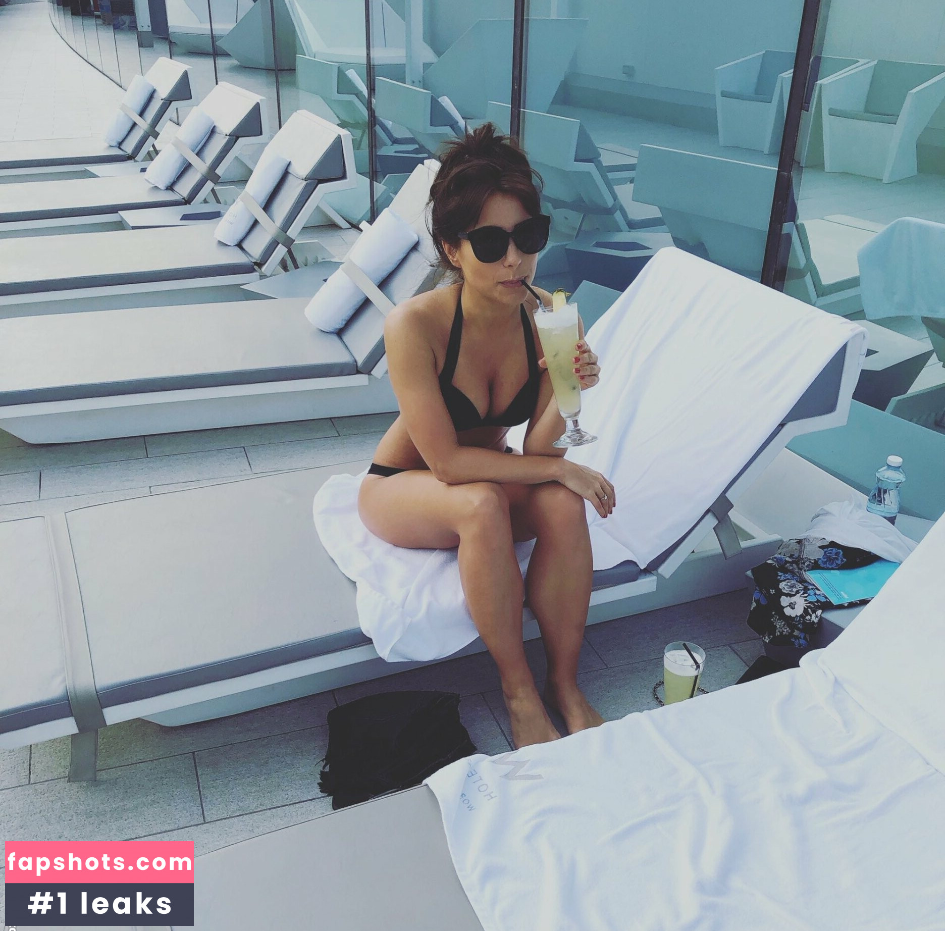 TV Shopping Presenters gallery photo #10