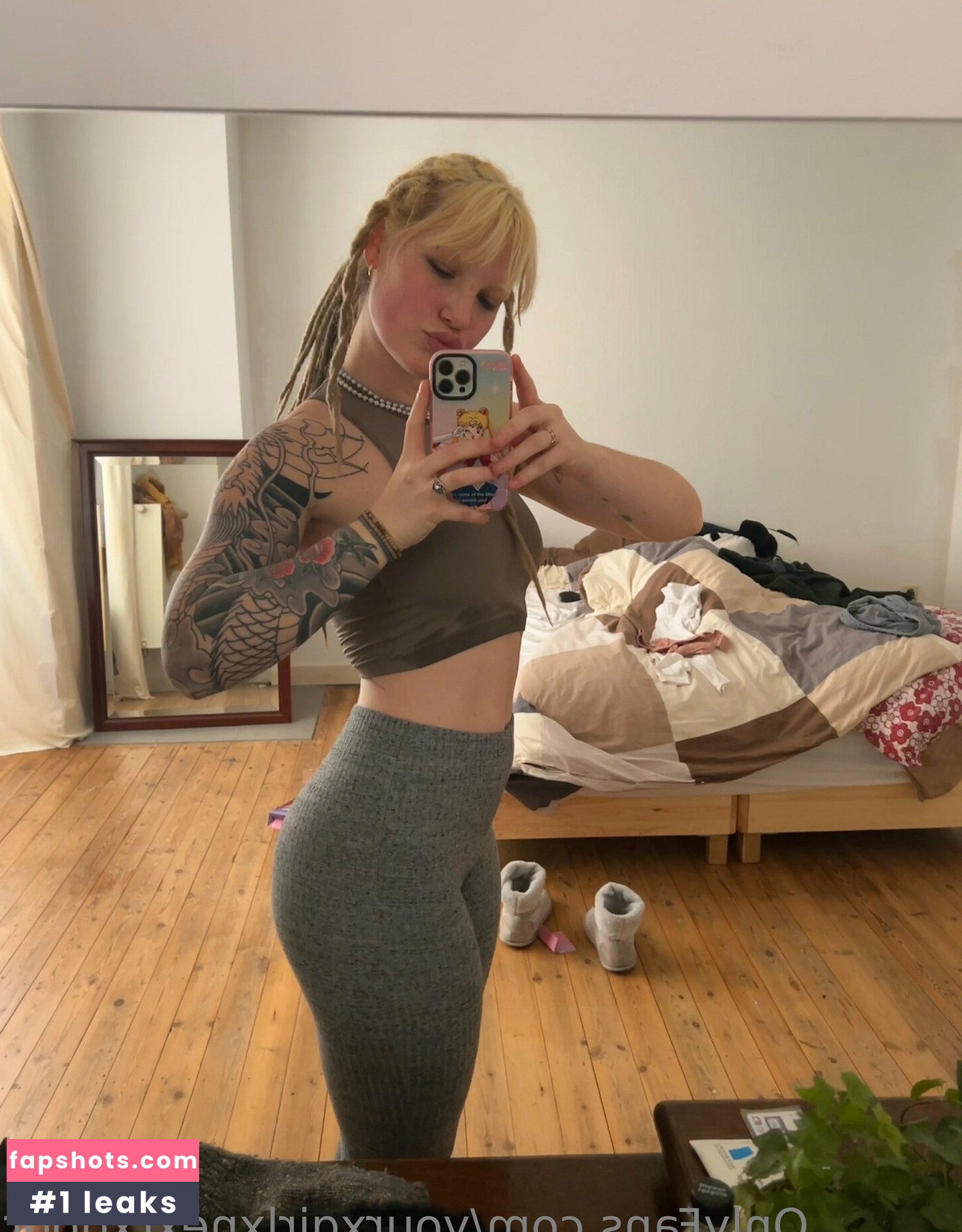 tweetylau gallery photo #27