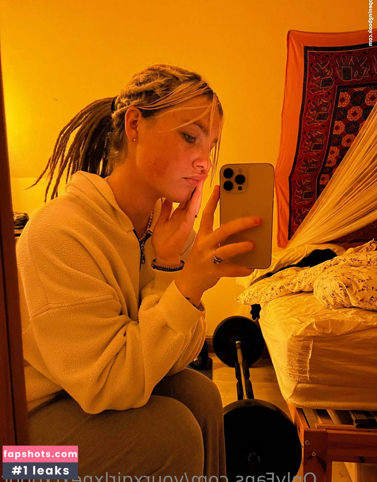 tweetylau gallery photo #44