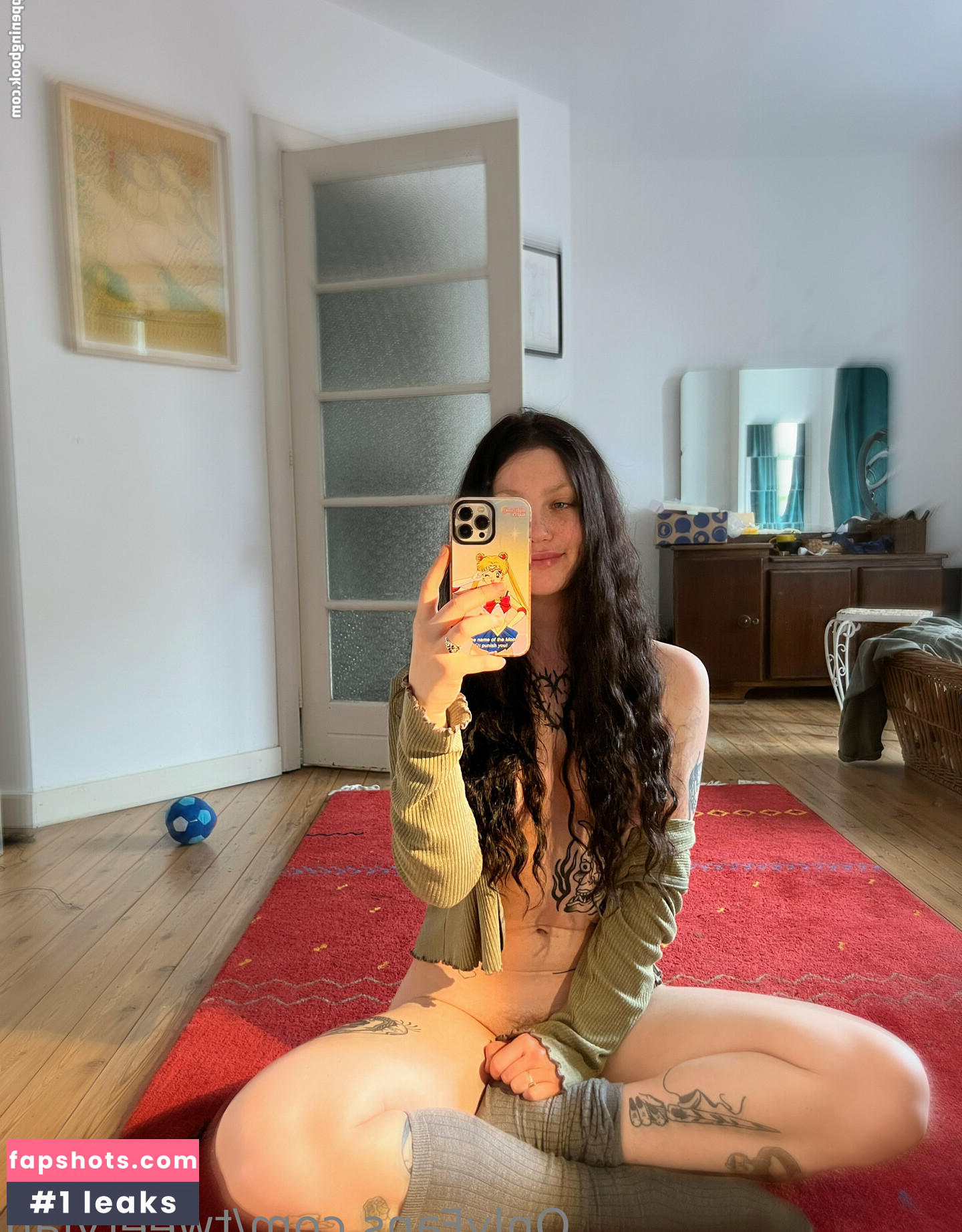 tweetylau gallery photo #6