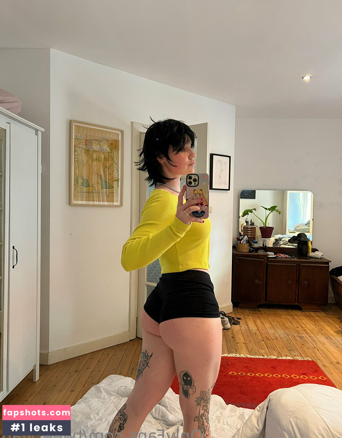 tweetylau gallery photo #53