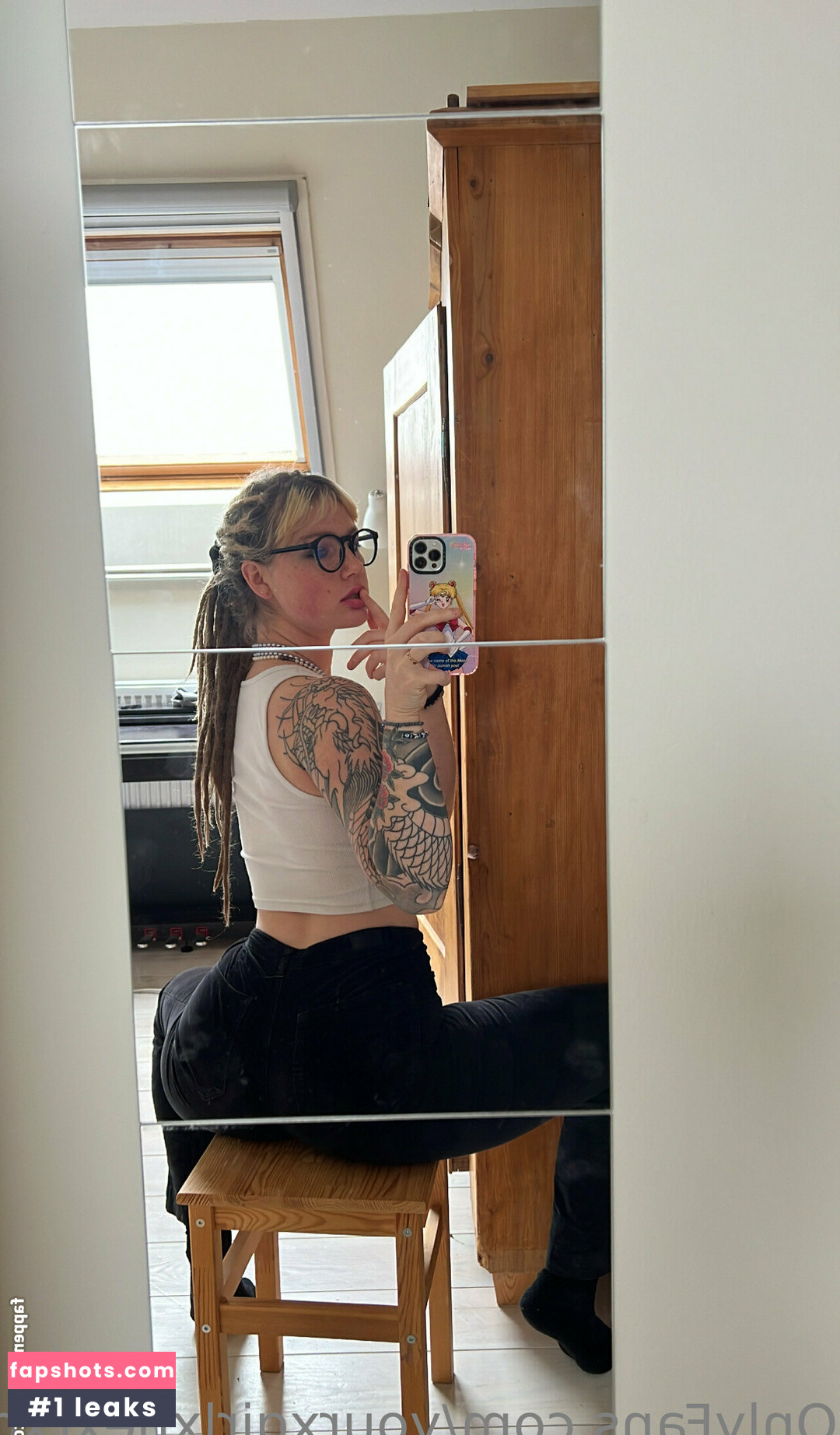 tweetylau gallery photo #77