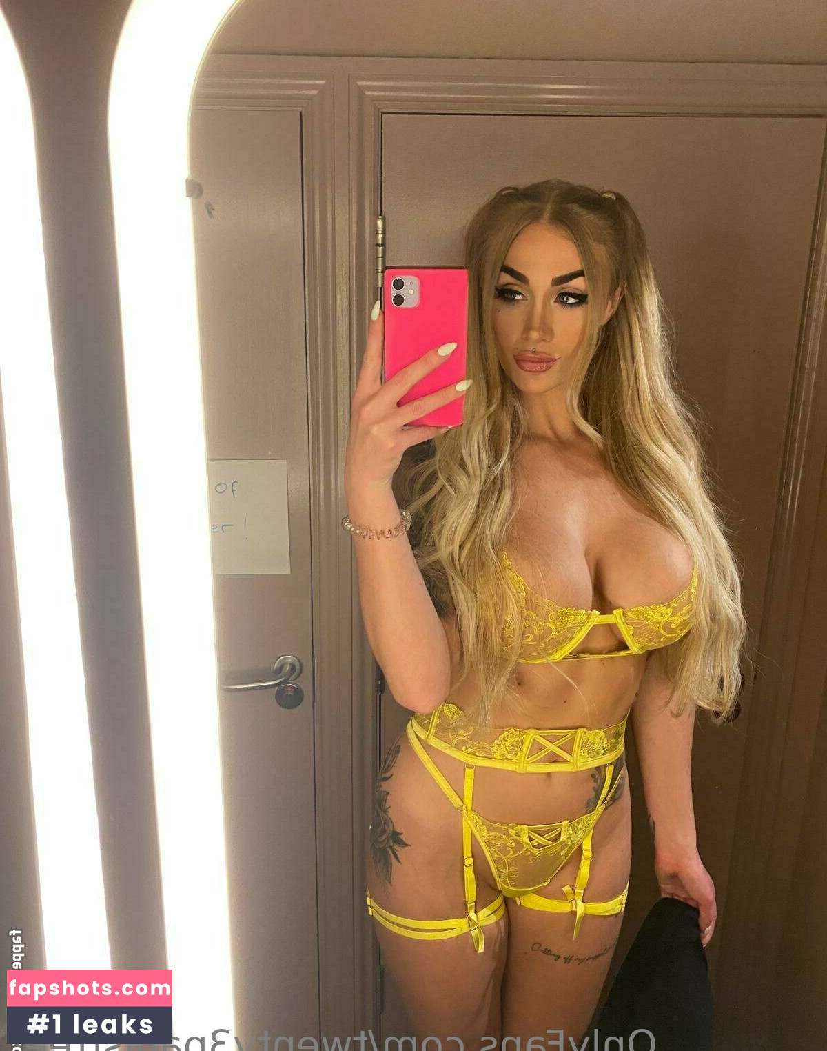 twenty3paulstreet Nude Leaks OnlyFans Photos #11 - LeakJerk