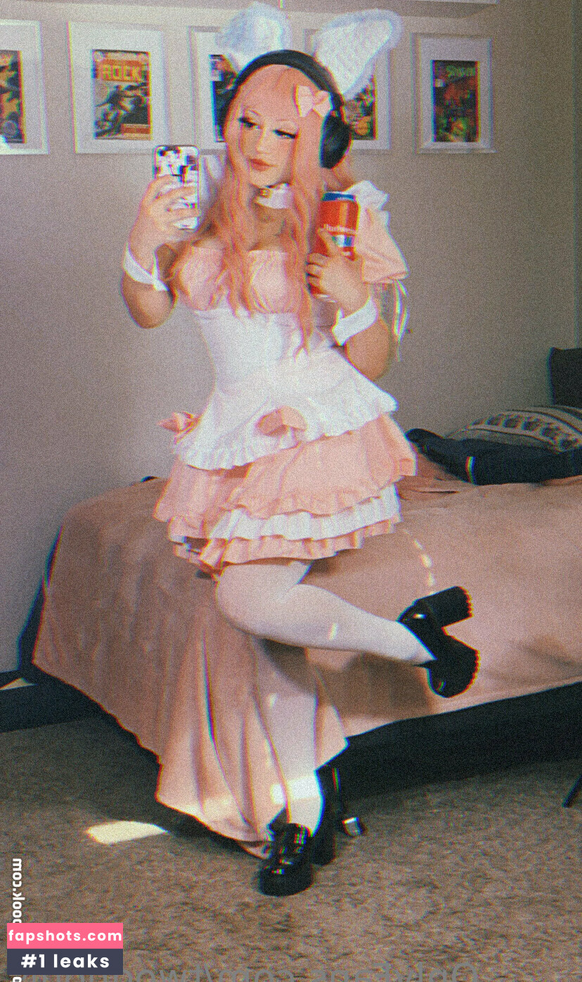 twoghouls gallery photo #20