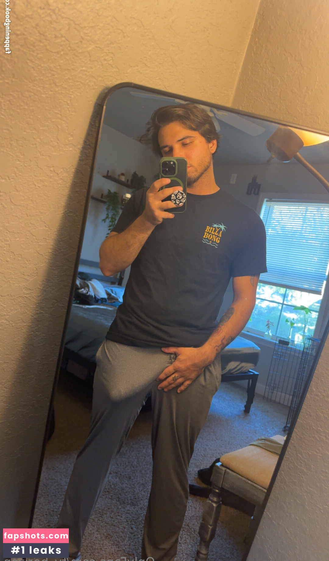 ty_horizon nude babe gallery