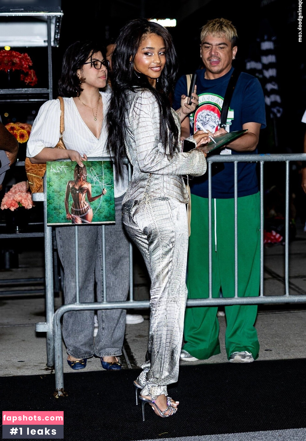 Tyla gallery photo #103