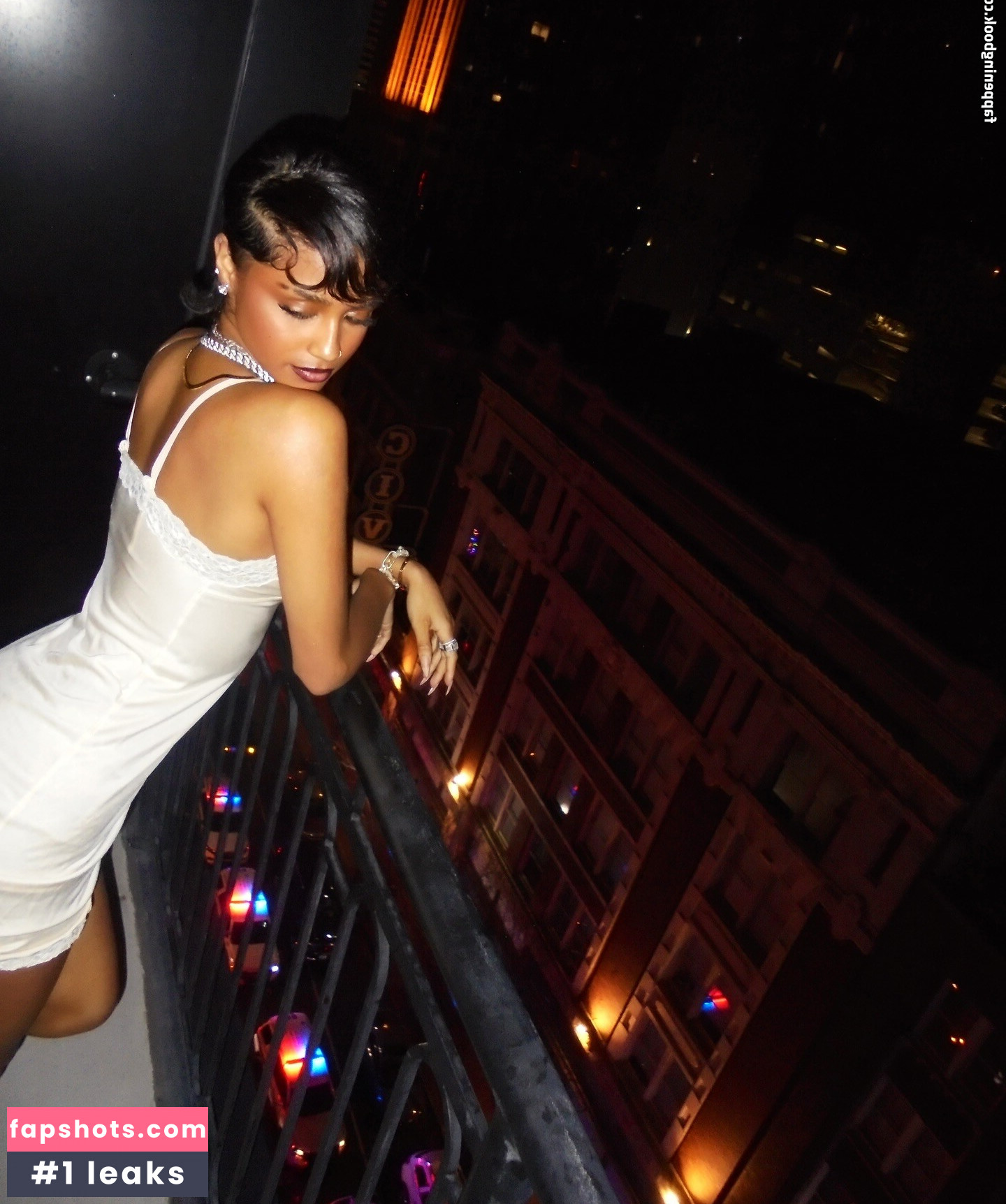 Tyla gallery photo #133