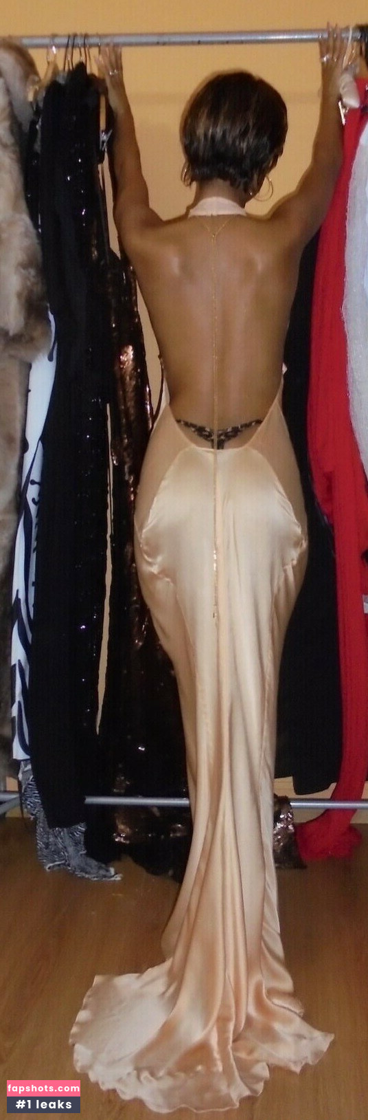 Tyla gallery photo #99