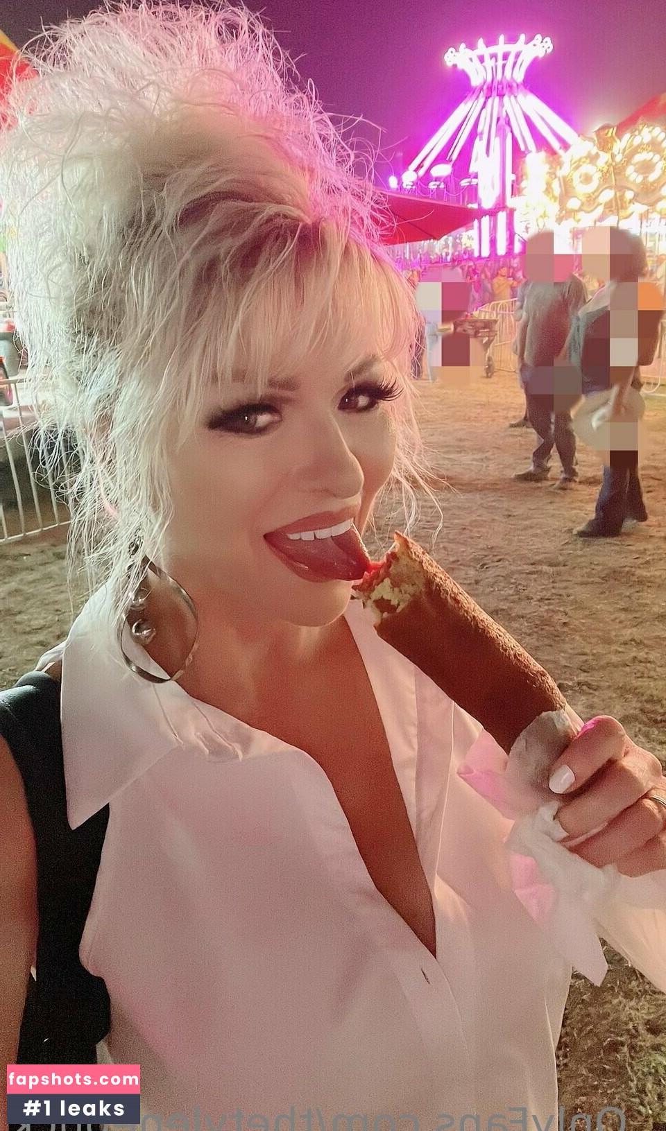 Tylene Buck gallery photo #267