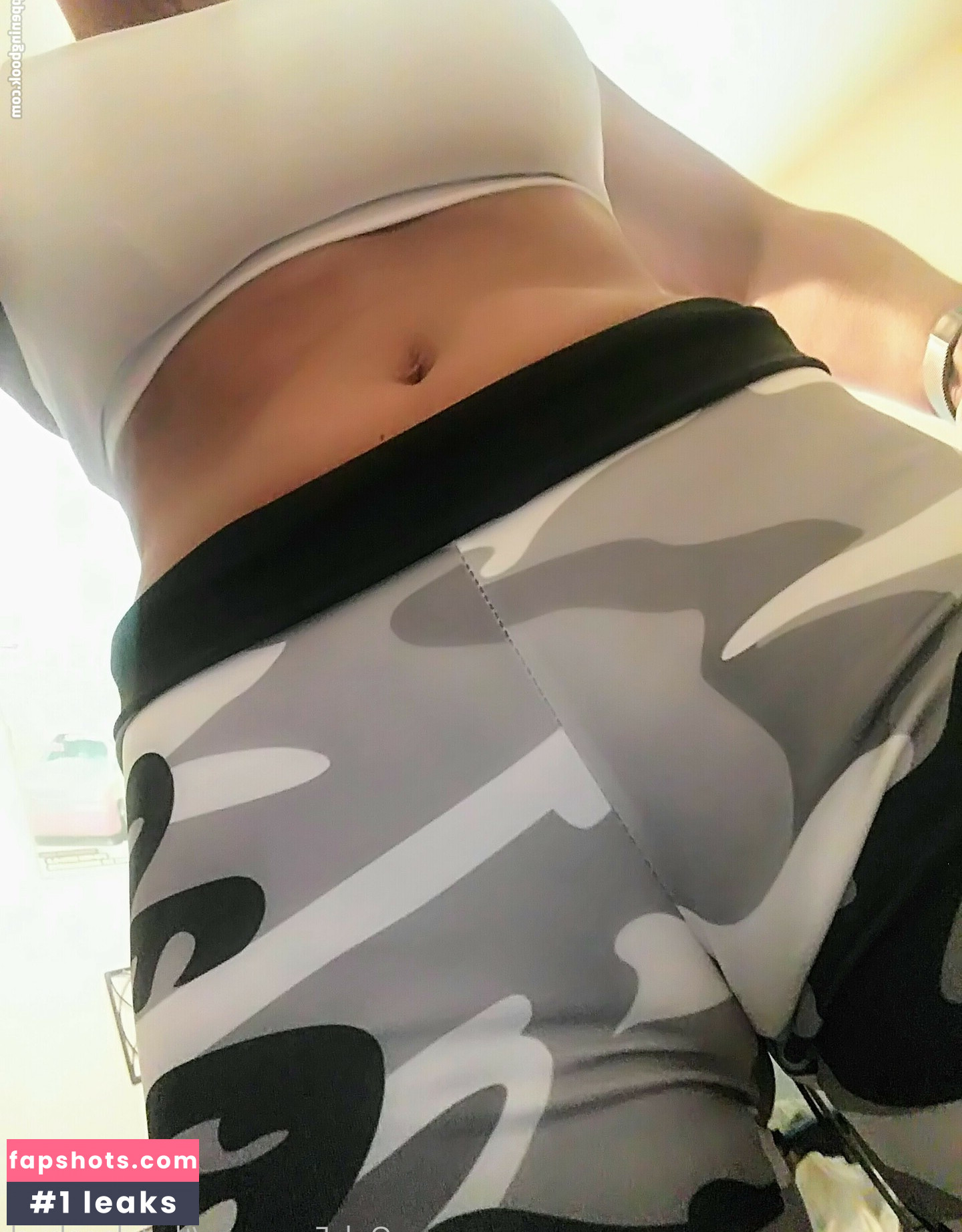 Tylene Buck gallery photo #362