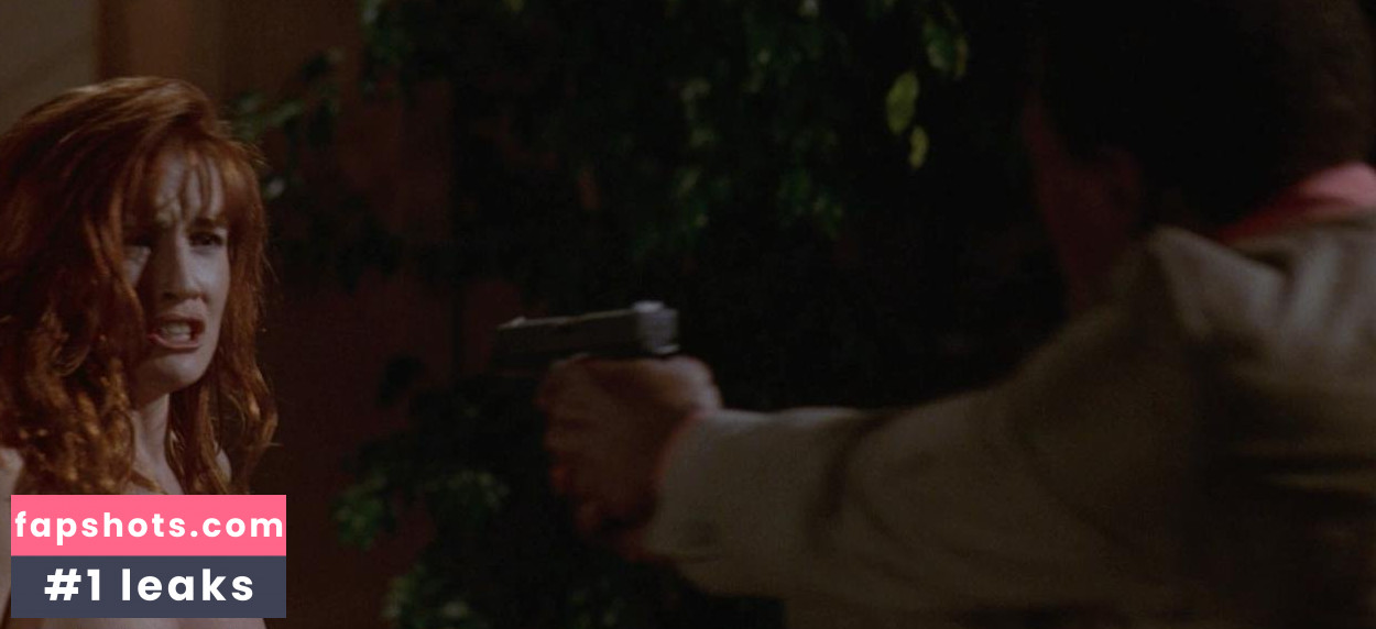 Tylyn John gallery photo #3