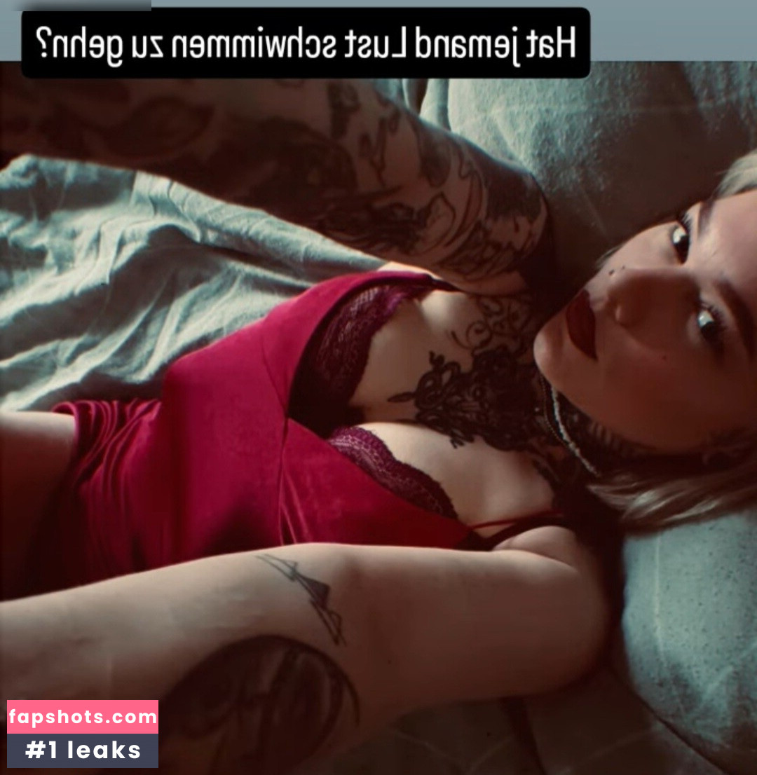 Typischblonnd gallery photo #3