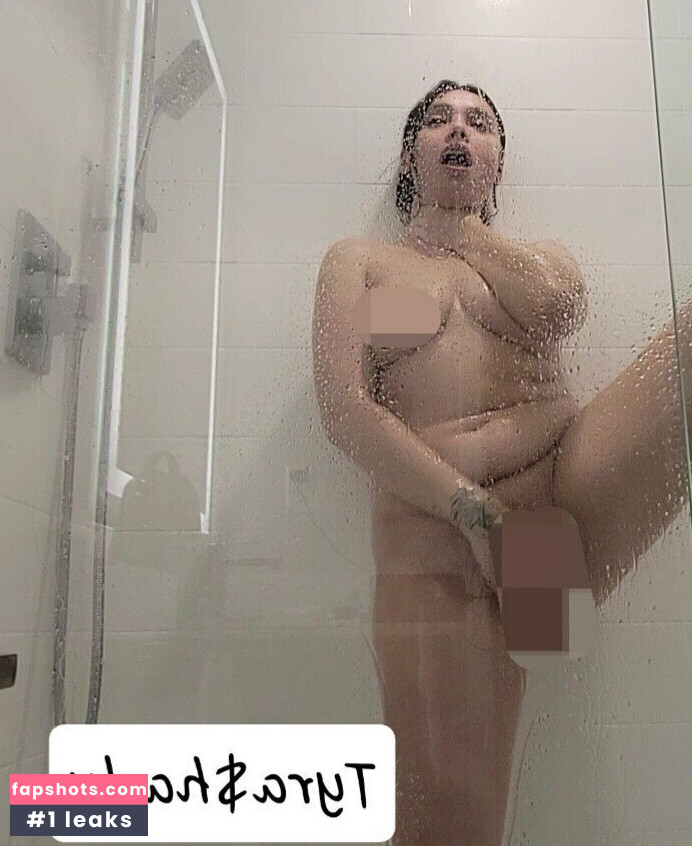 tyrashady9 gallery photo #2