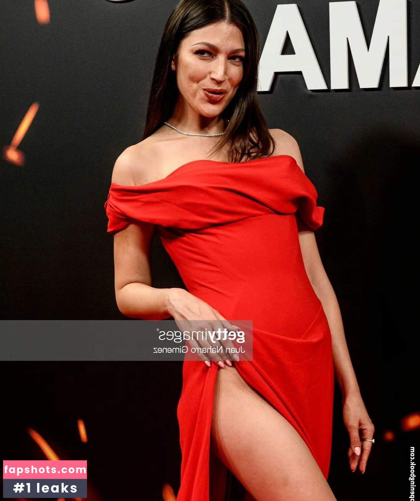 Úrsula Corberó gallery photo #29