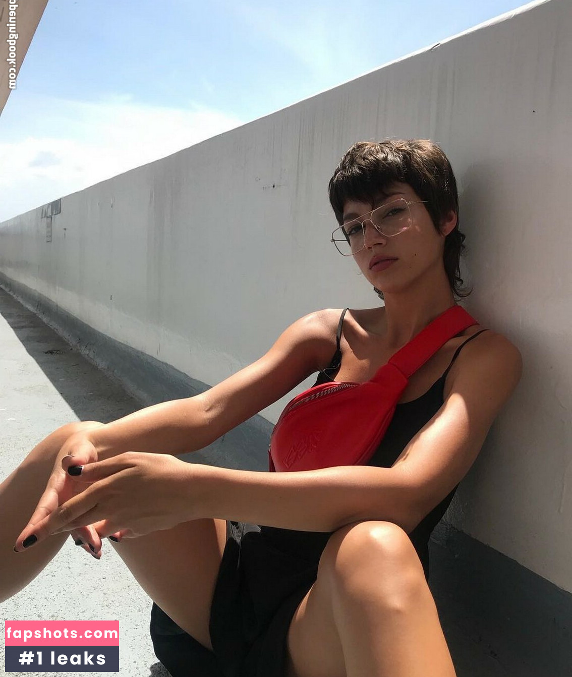 Úrsula Corberó gallery photo #59