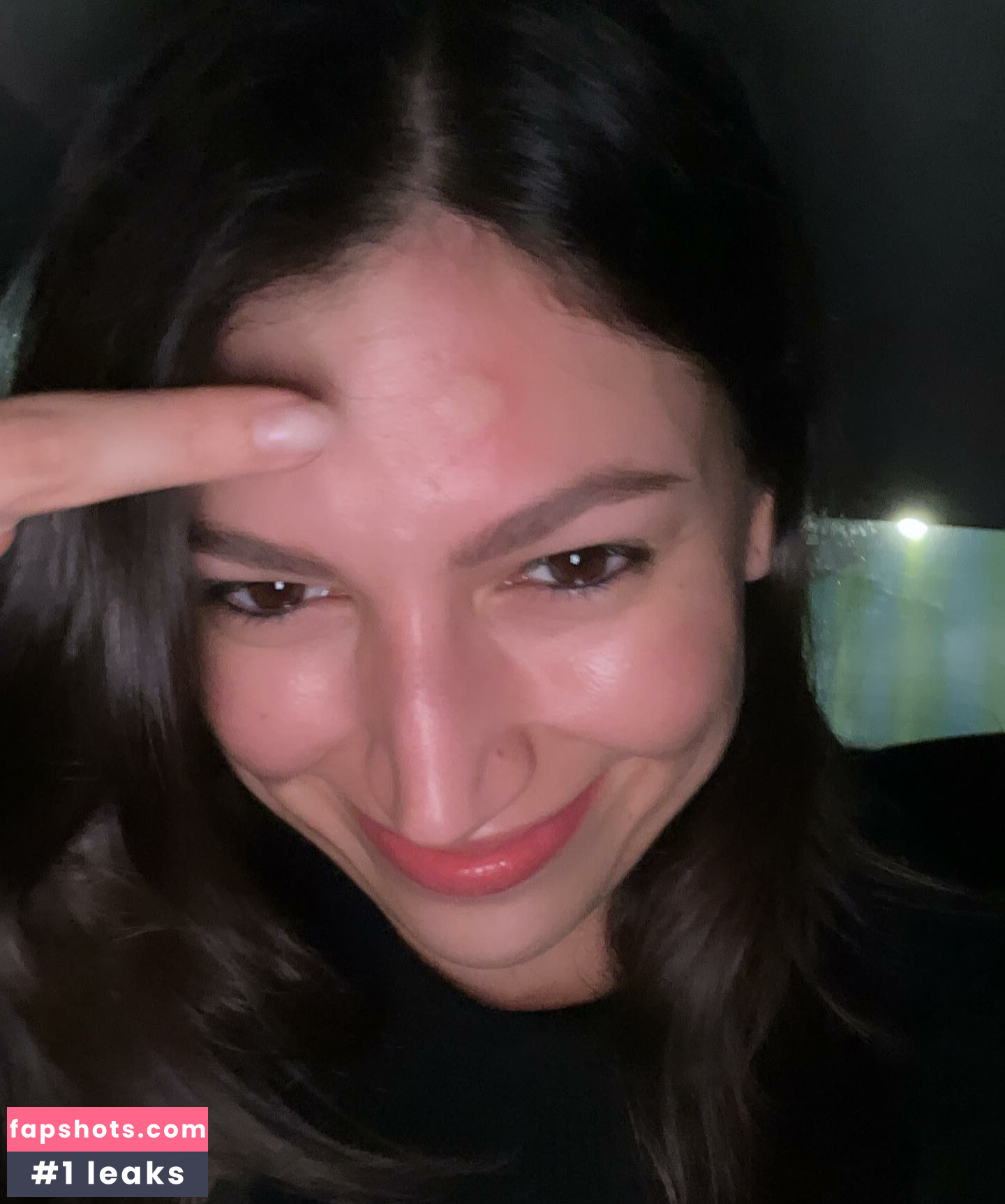 Úrsula Corberó gallery photo #10