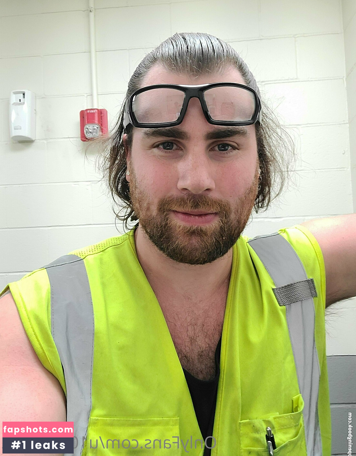 u105166152 gallery photo #4