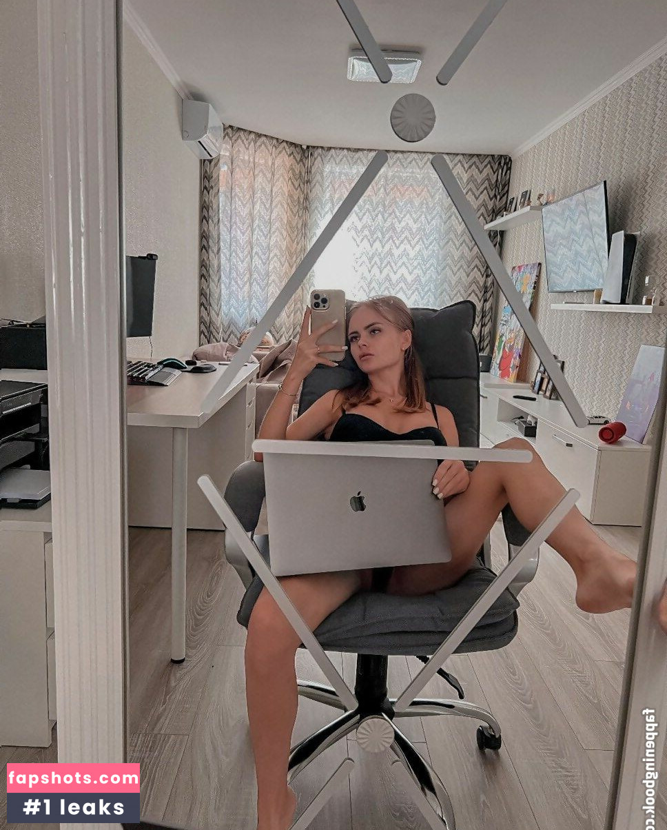 u229526551 Nahé úniky fotek pouze od fanoušků #62 - Fapshots