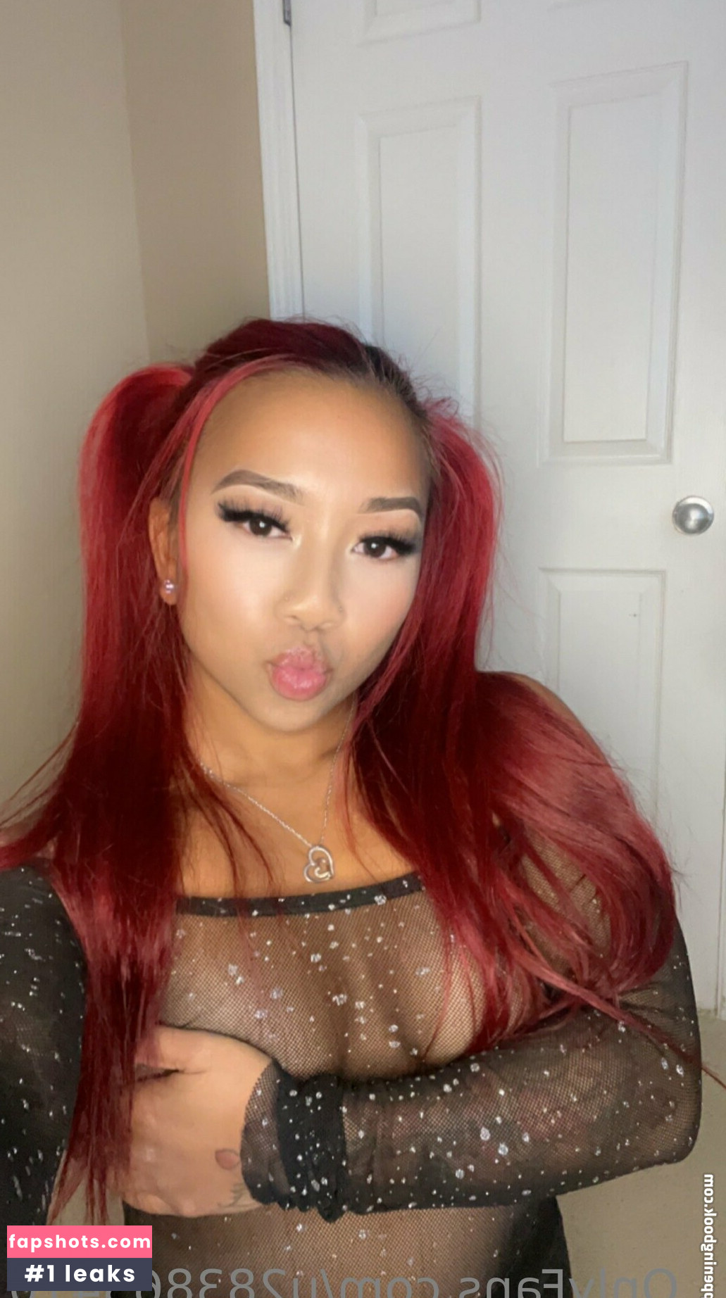 u283863410 nude babe gallery