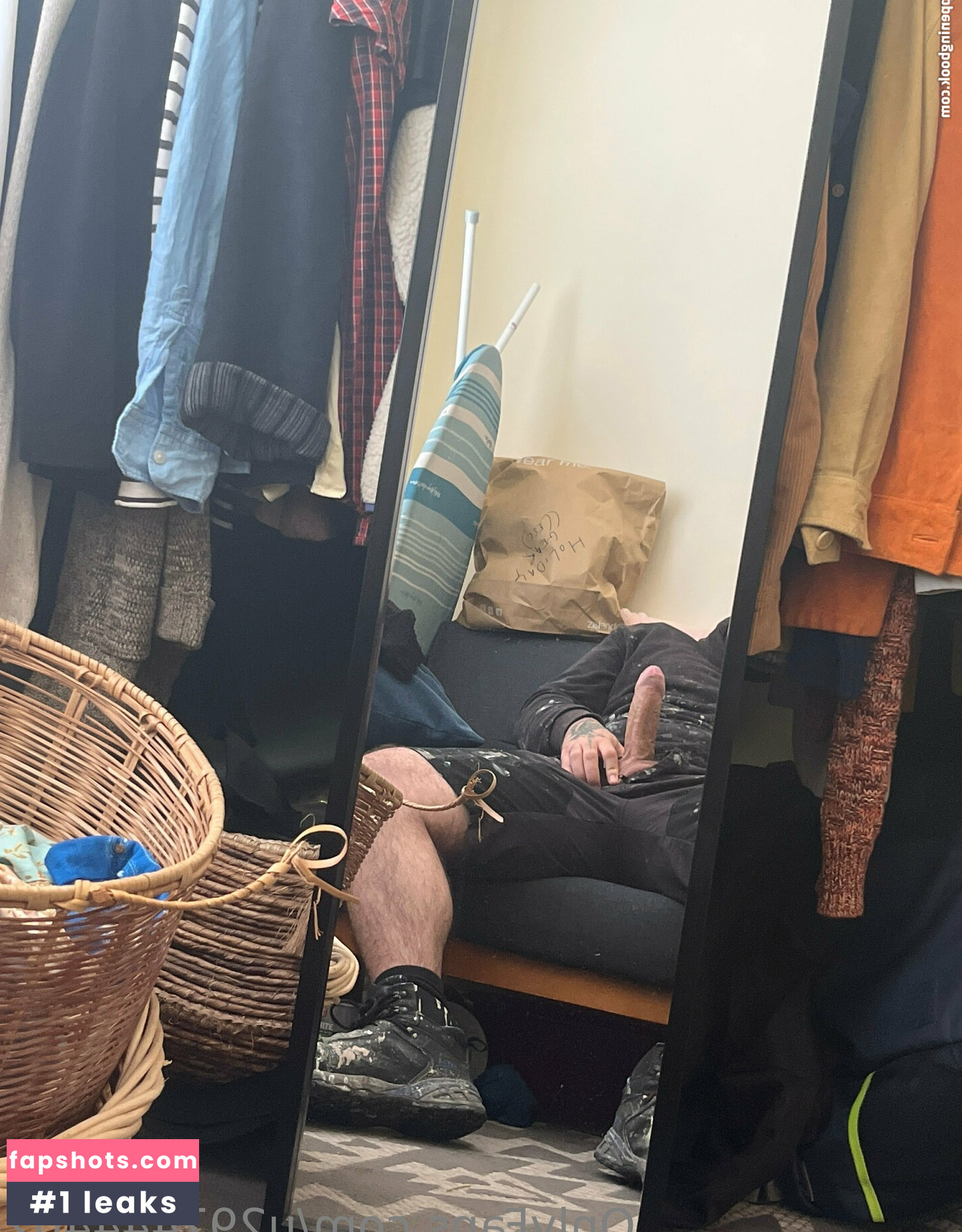 u297444402 gallery photo #3