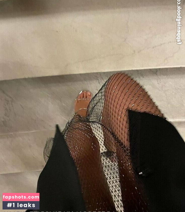 u432894inuqw4 nude babe gallery