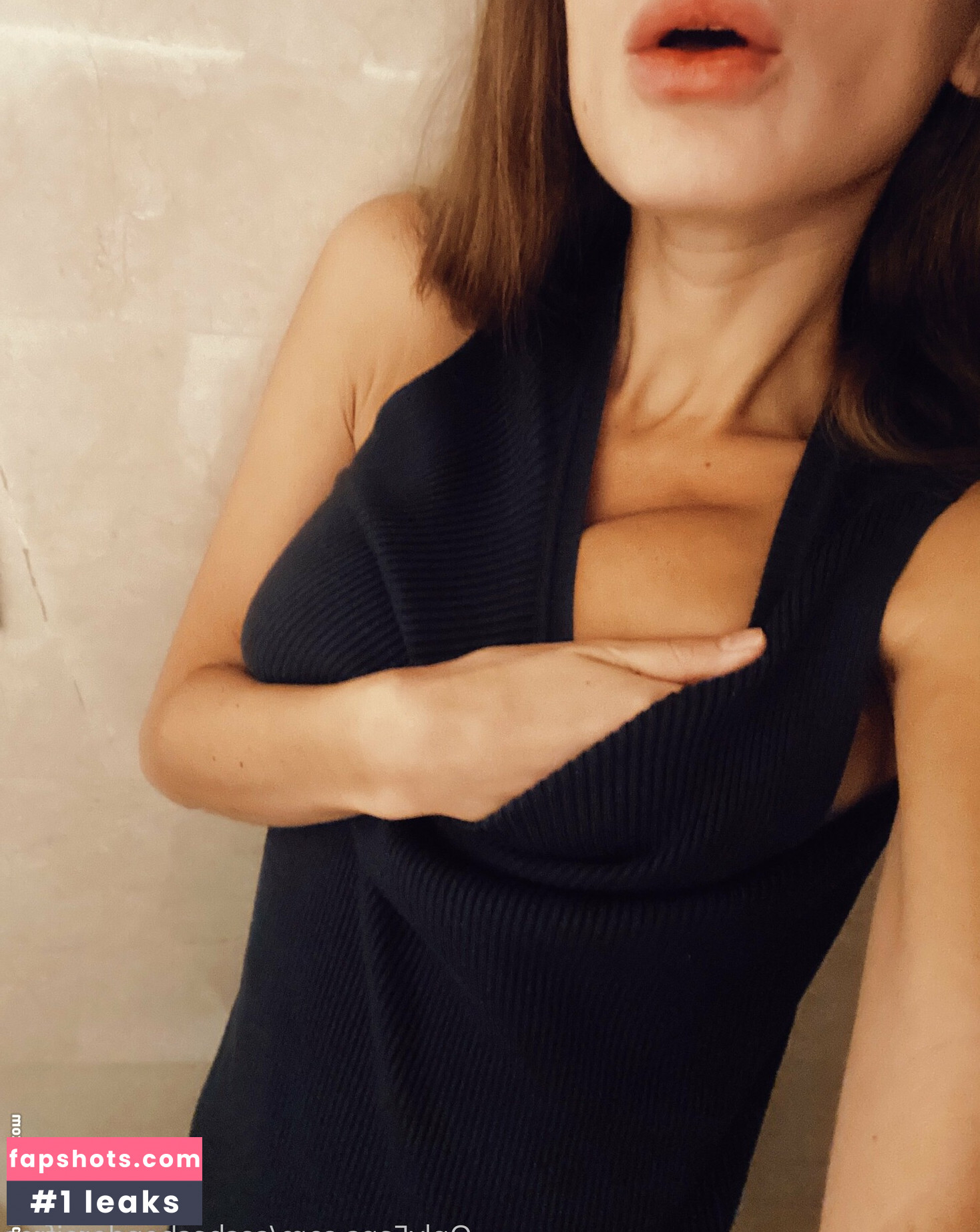 u55574276 Filtración Desnuda OnlyFans Foto #26 - Fapshots