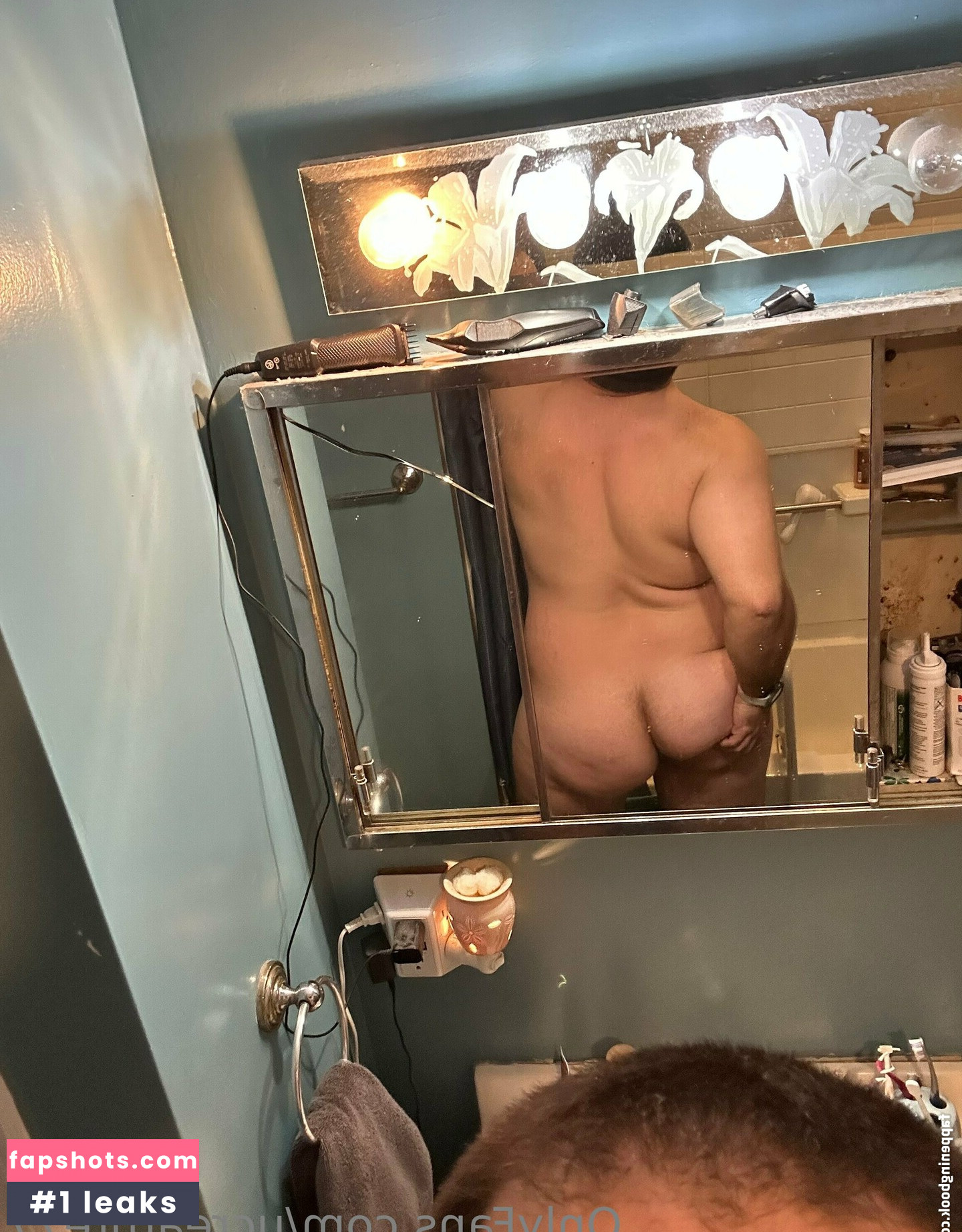 ucreature77 gallery photo #14