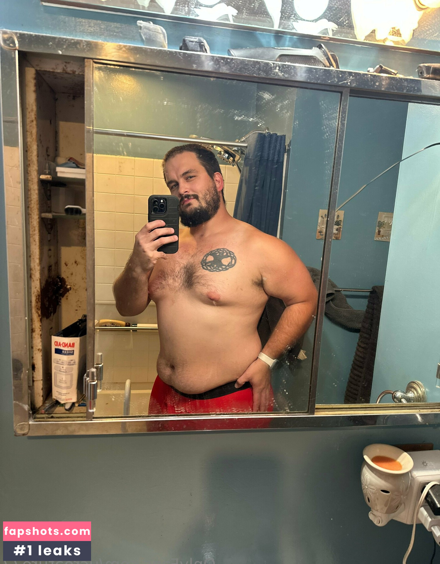 ucreature77 gallery photo #7