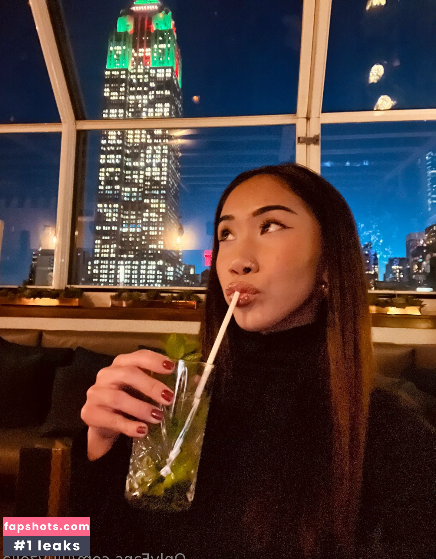 uluvzella gallery photo #49