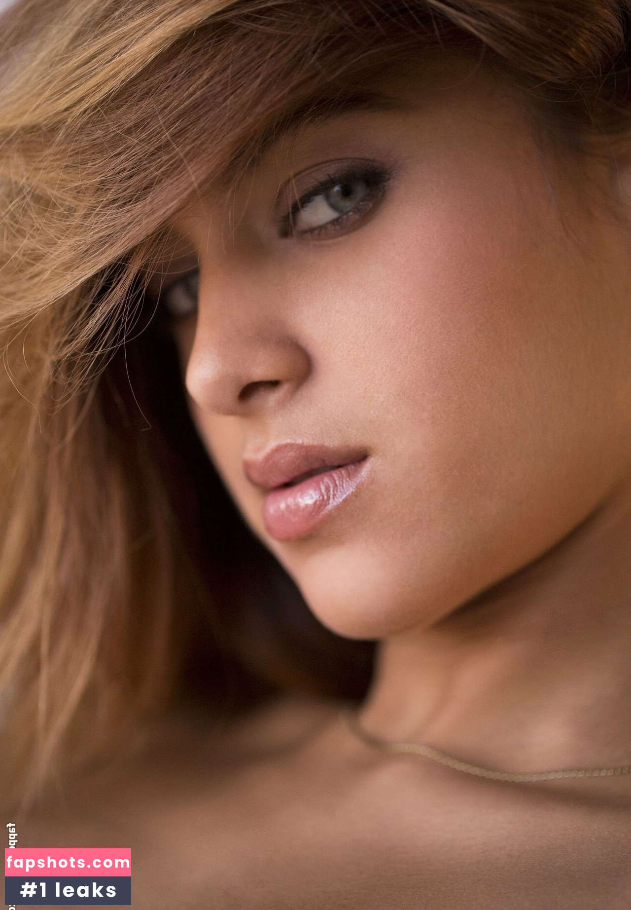 Uma Jolie gallery photo #55