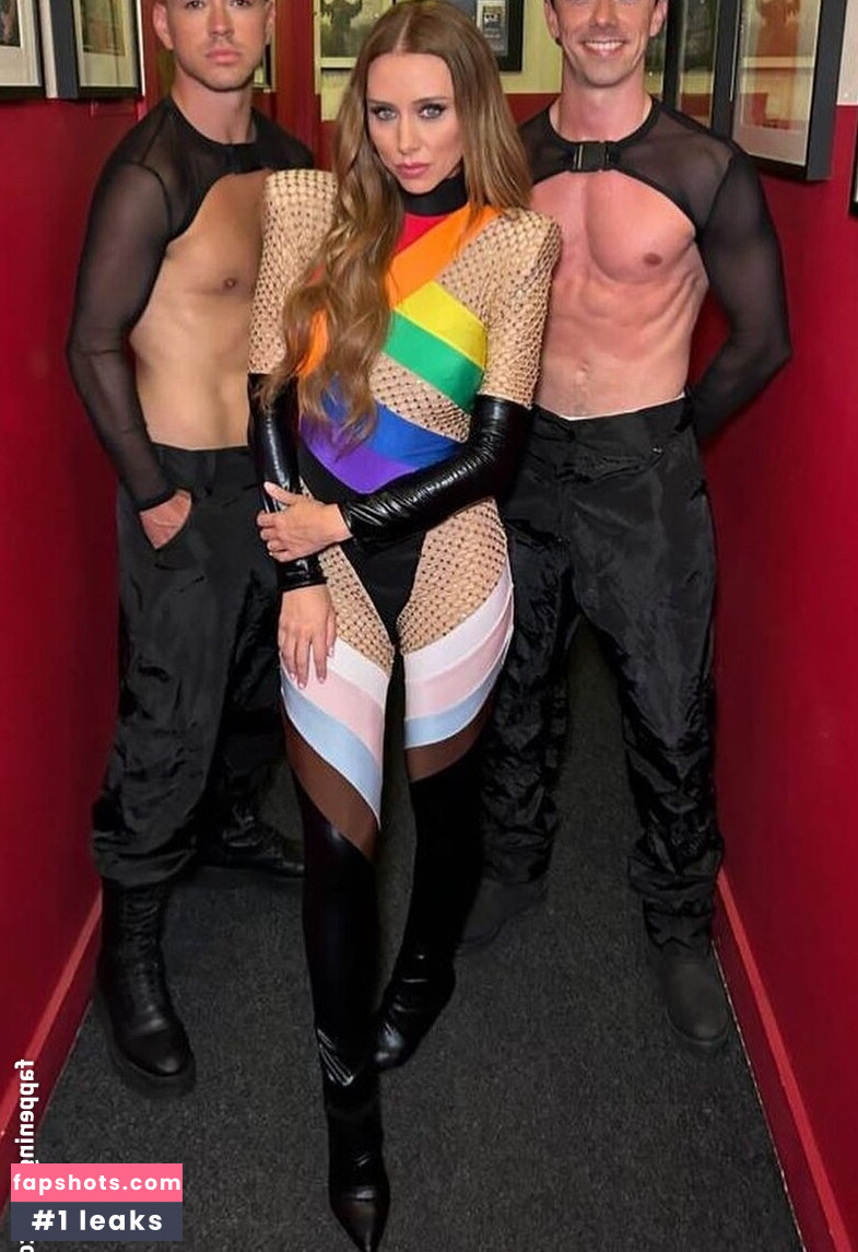 Una Healy gallery photo #134