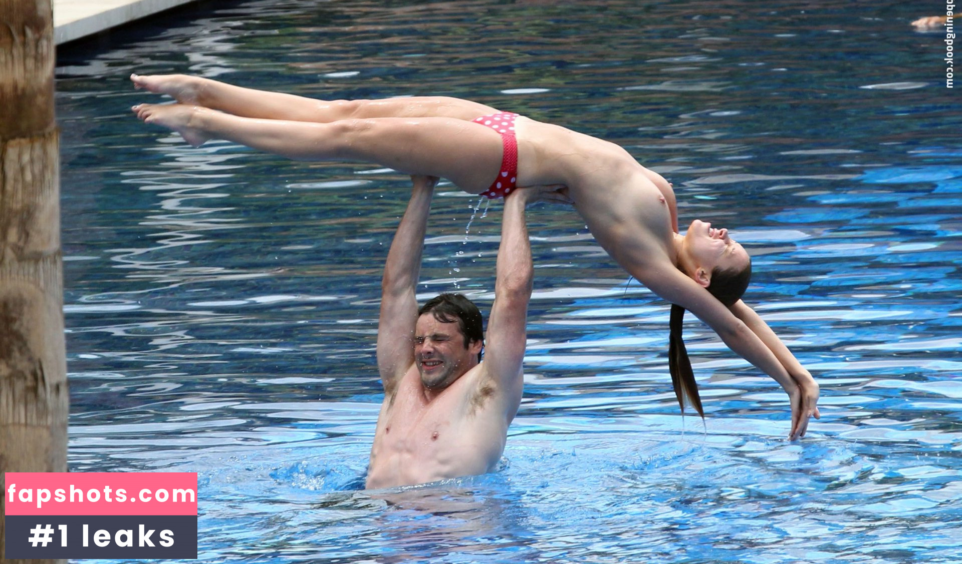 Una Healy gallery photo #198