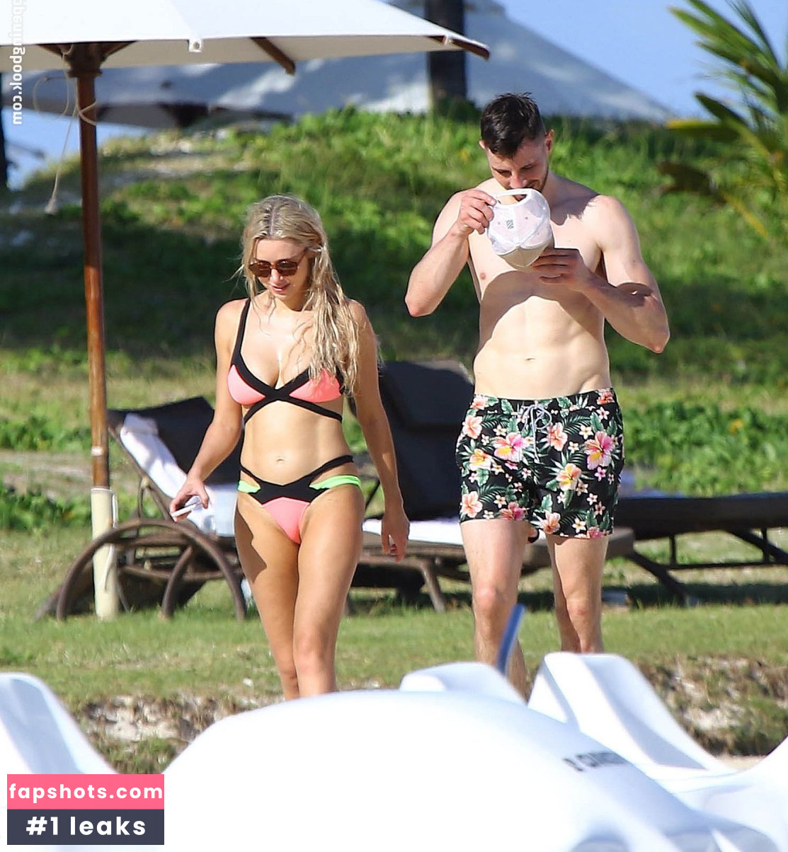 Una Healy gallery photo #203