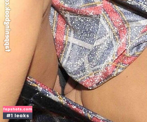 Una Healy gallery photo #66