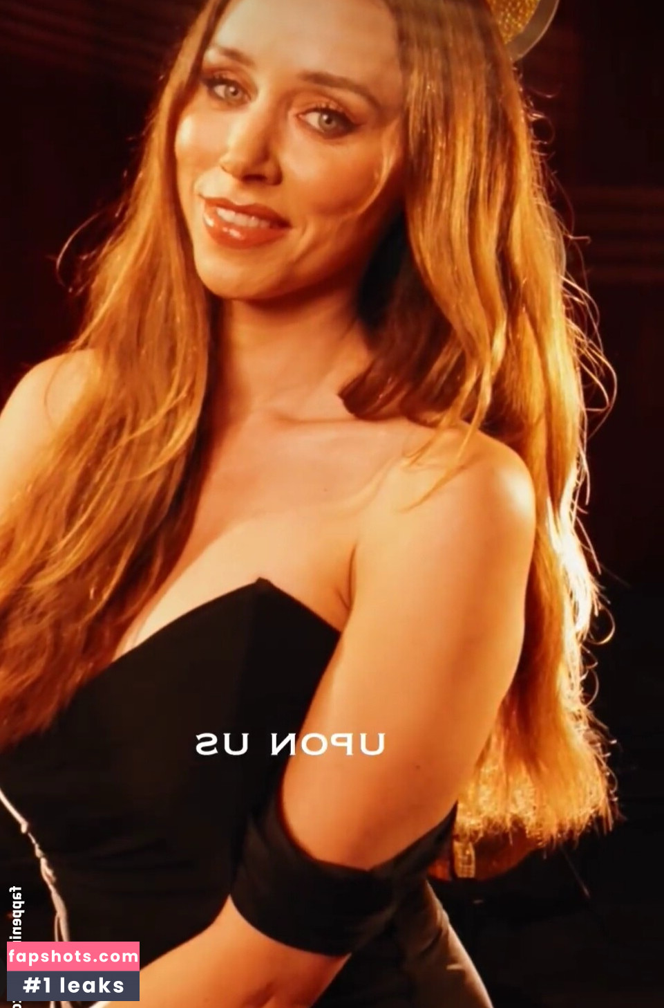 Una Healy gallery photo #100