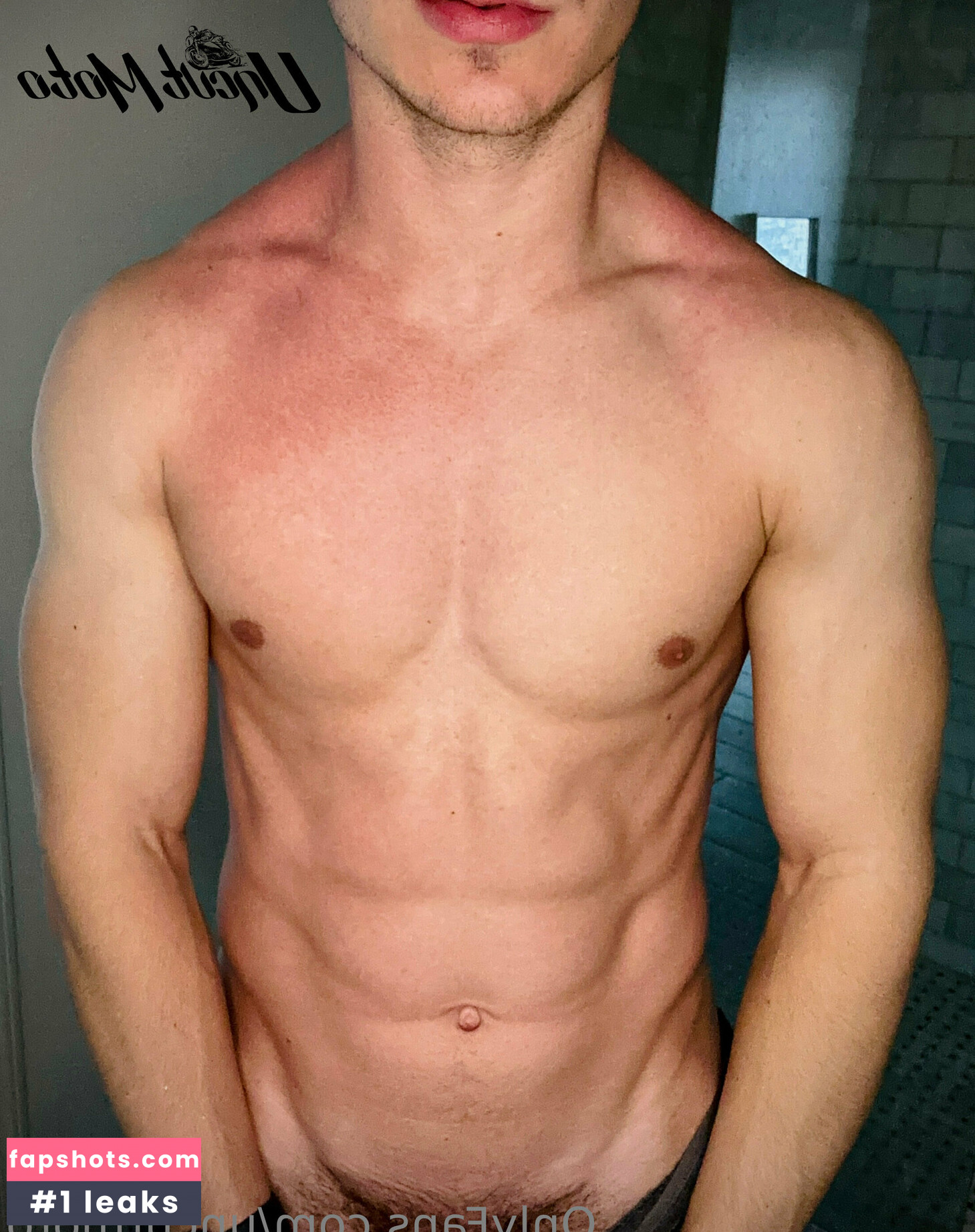 uncutmoto Nahé úniky fotek pouze od fanoušků #5 - Fapshots