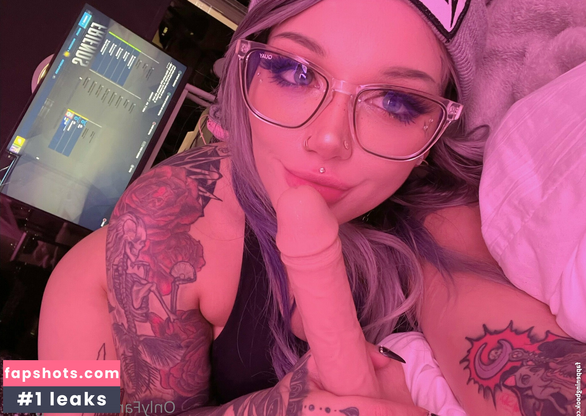 undersiegexo gallery photo #28