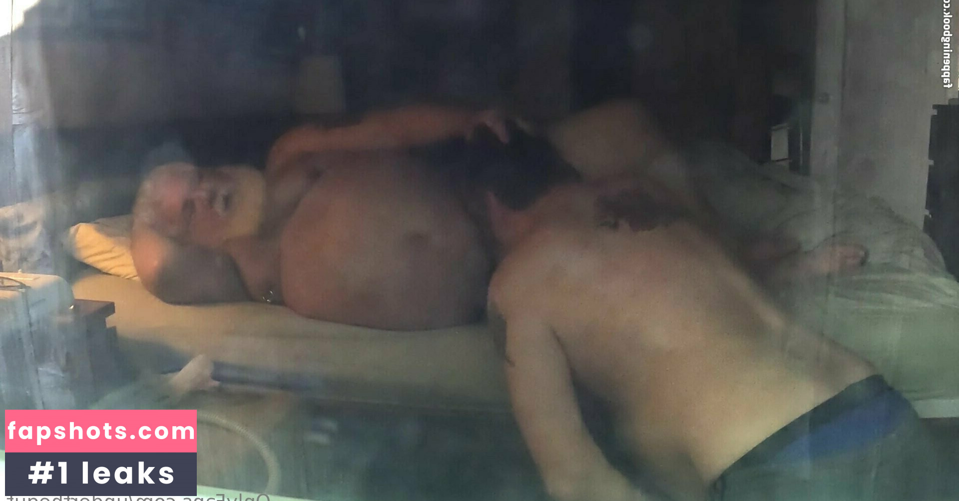 underthegut gallery photo #11